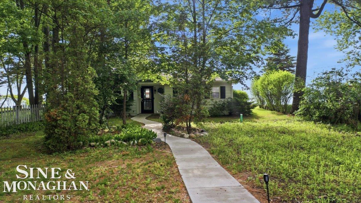 8665 Lakeshore Road, Lexington, MI 48450 — Photo 4