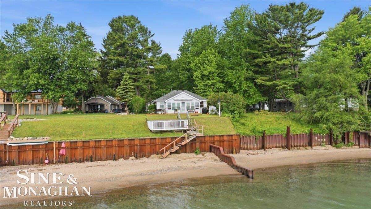8665 Lakeshore Road, Lexington, MI 48450 — Photo 9