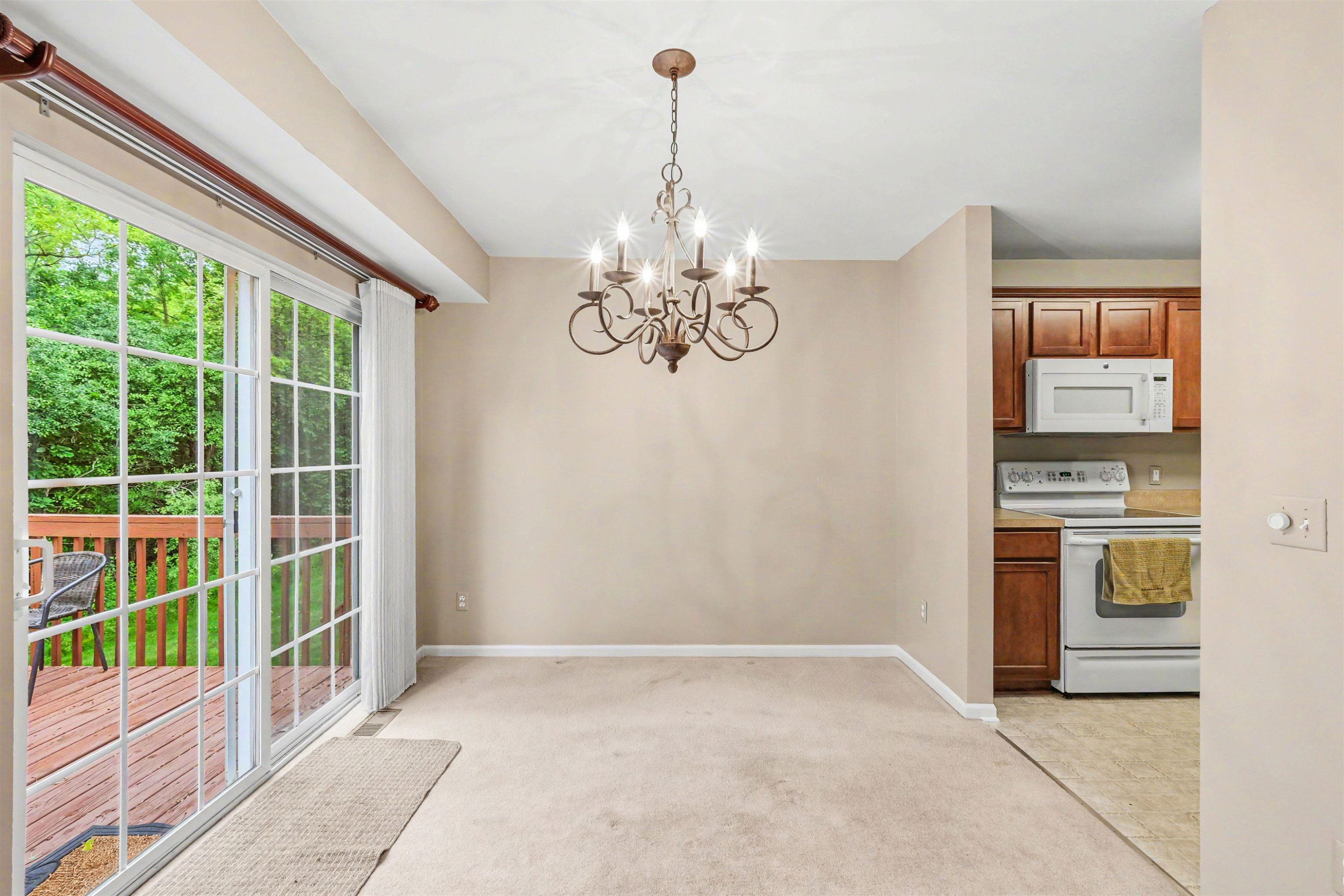5888 Augusta Lane, Grand Blanc, MI 48439 — Photo 7
