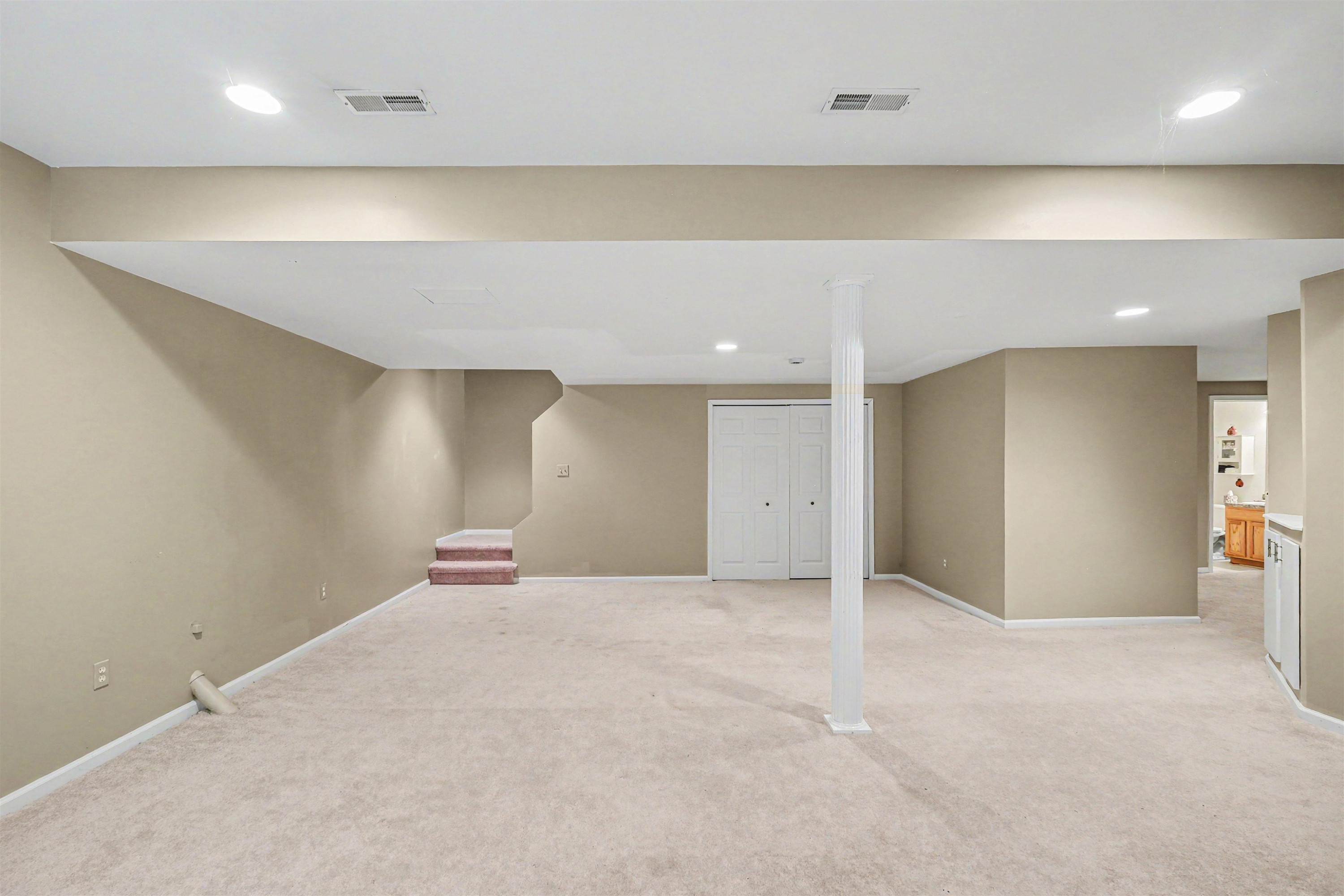 5888 Augusta Lane, Grand Blanc, MI 48439 — Photo 17