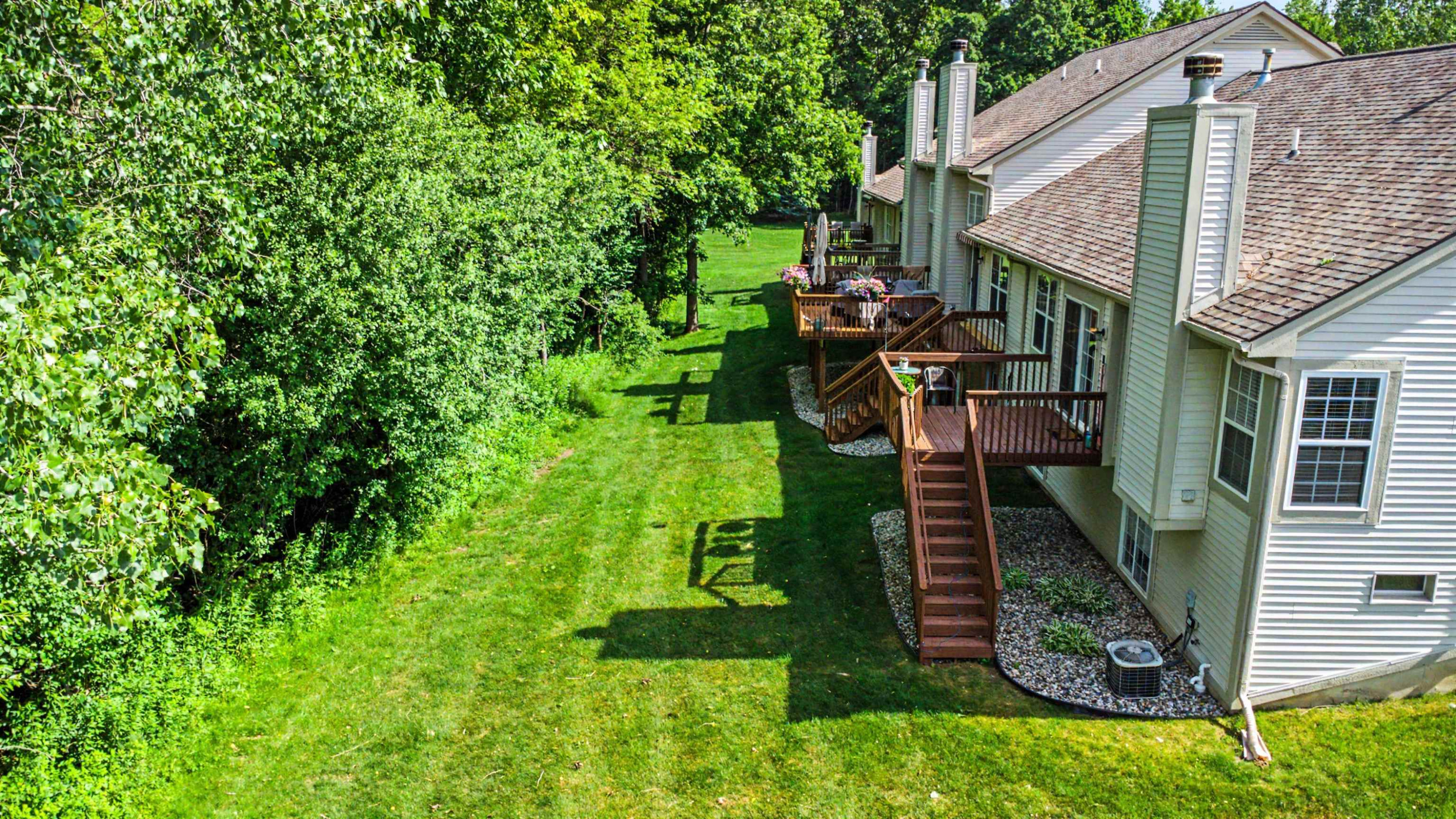 5888 Augusta Lane, Grand Blanc, MI 48439 — Photo 25
