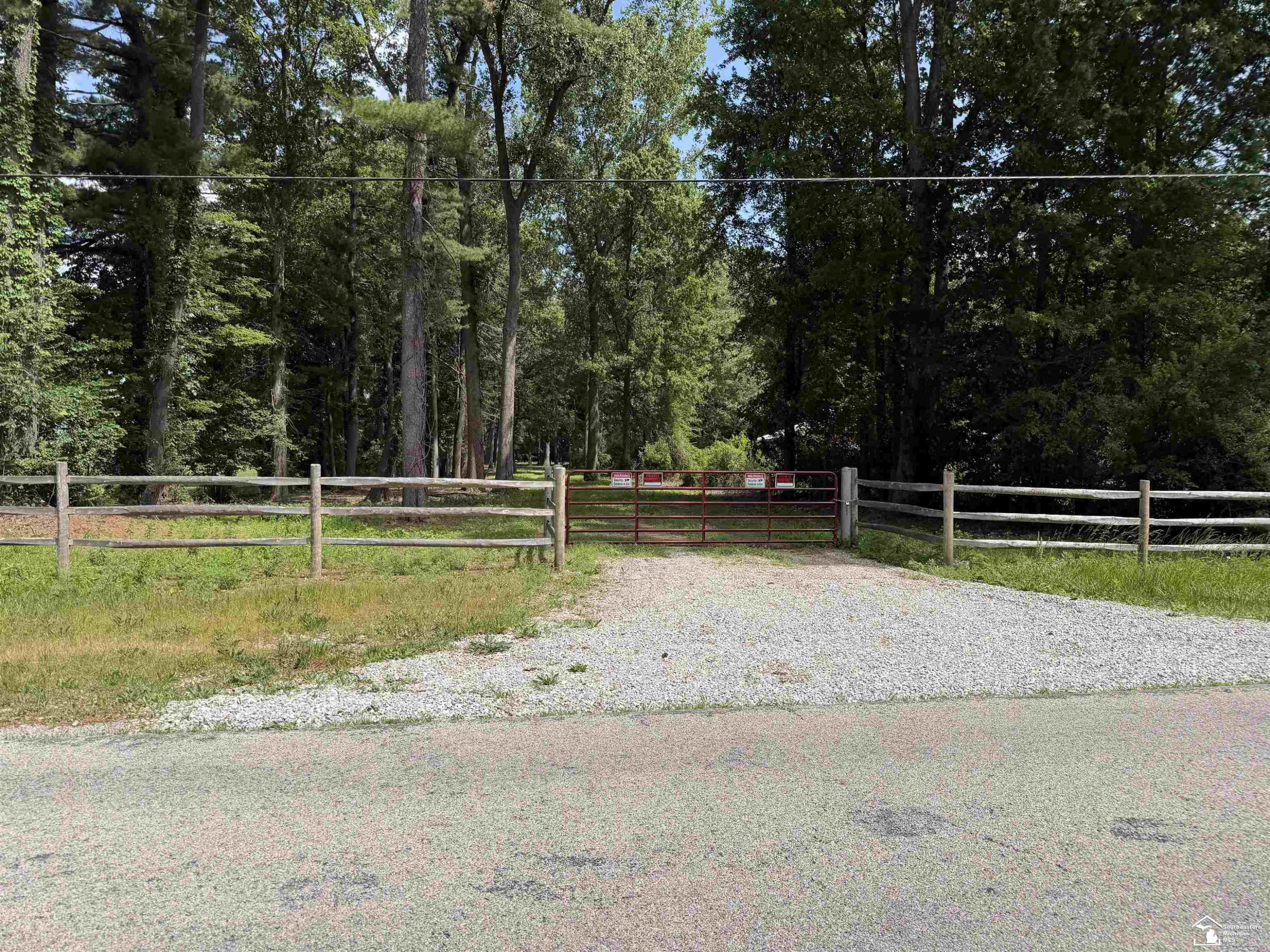 4798 W Temperance Road, MI 49267 — Photo 2