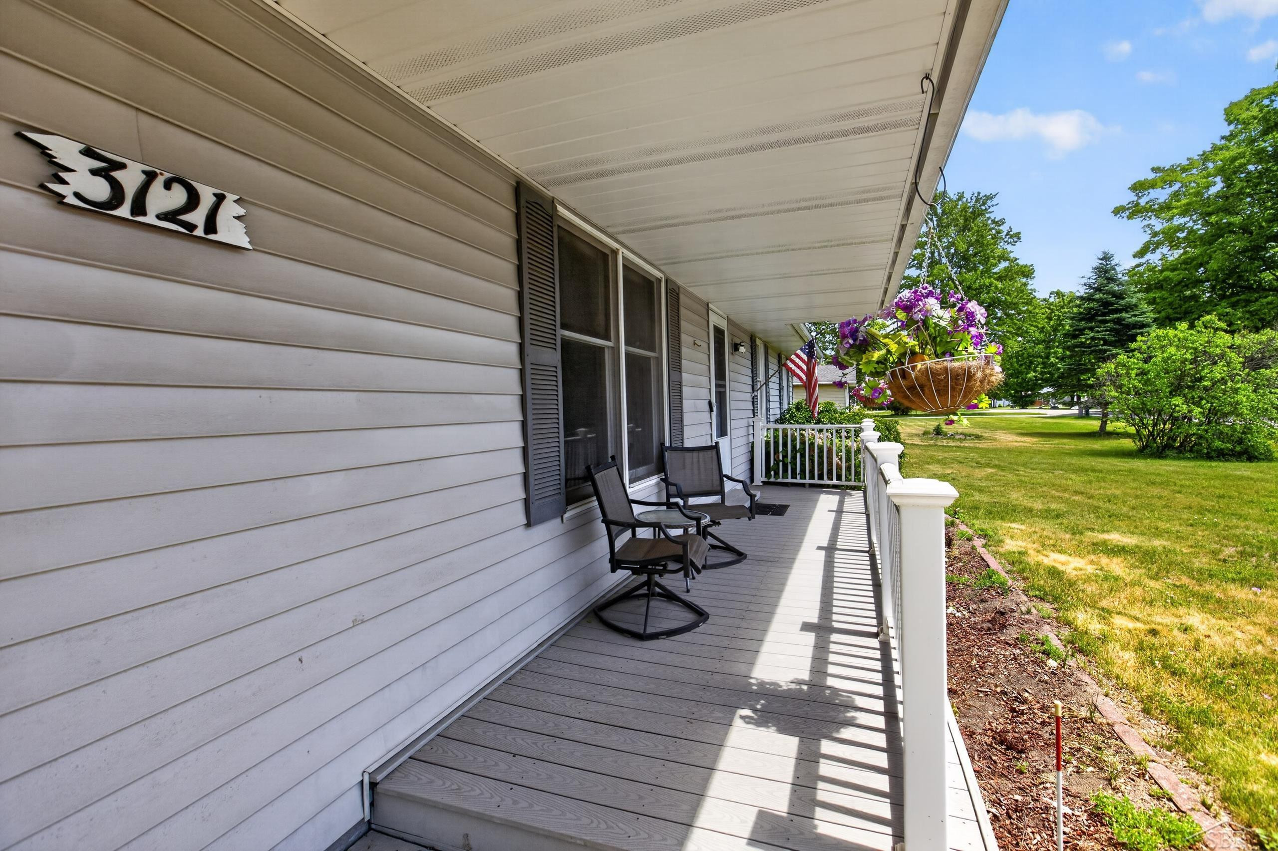 3121 Dale Street, Harrison, MI 48625 — Photo 3
