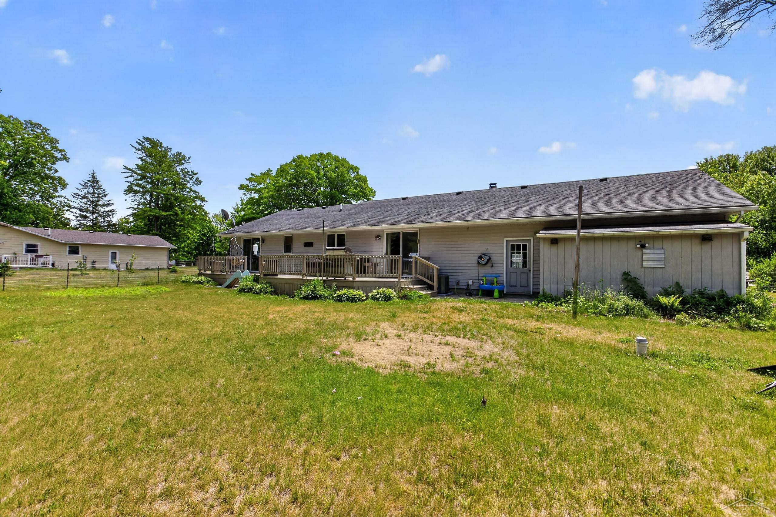 3121 Dale Street, Harrison, MI 48625 — Photo 43