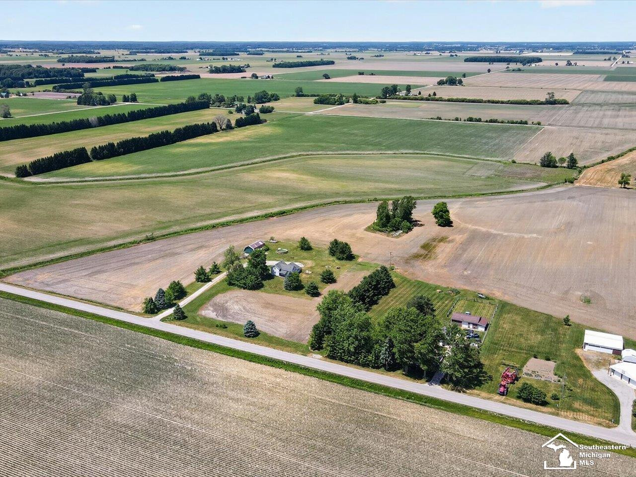 11952 Mc Mahon Road, Blissfield, MI 49228 — Photo 45