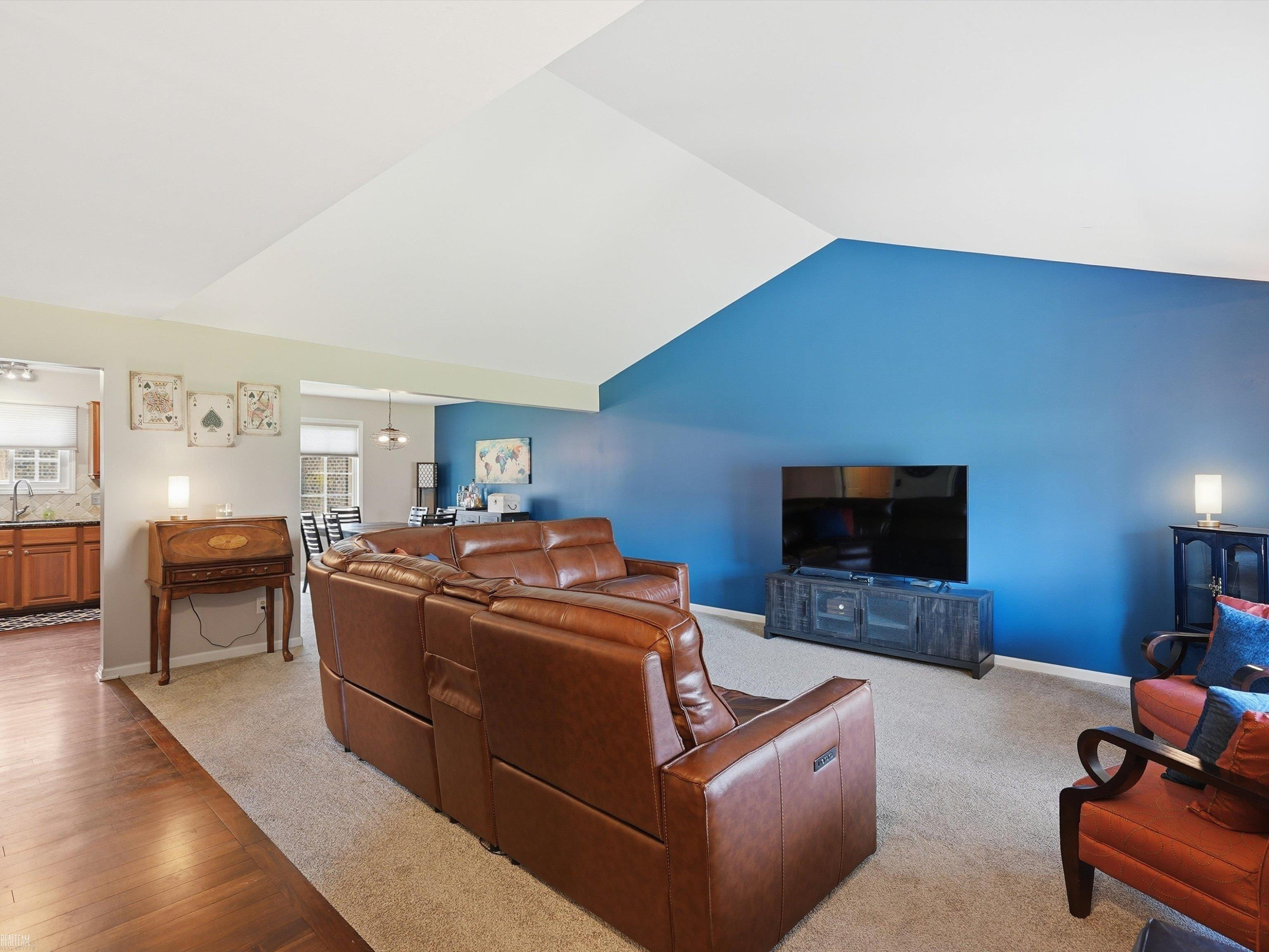 45461 Nottingham Drive, 97, MI 48044 — Photo 13