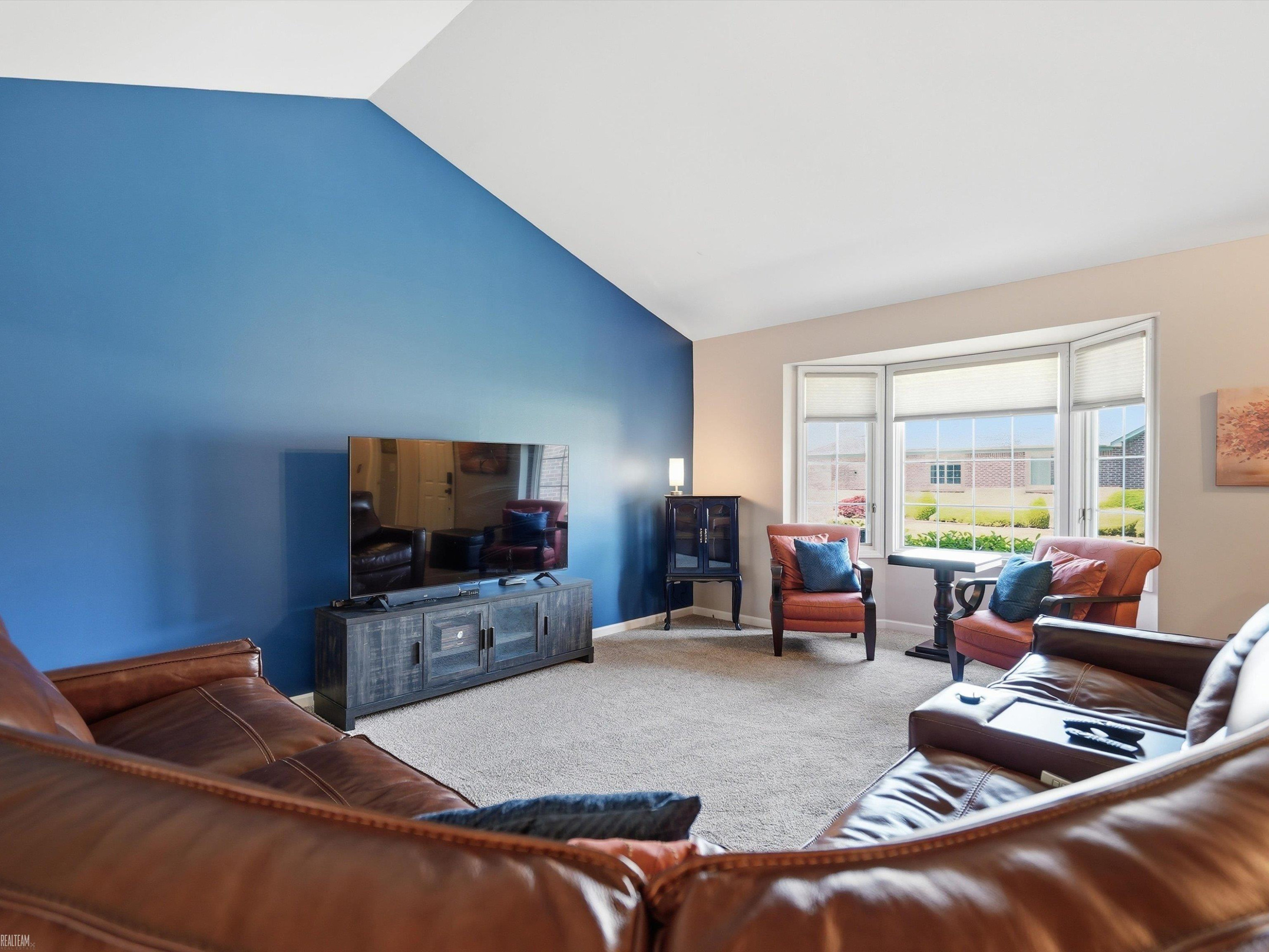 45461 Nottingham Drive, 97, MI 48044 — Photo 15