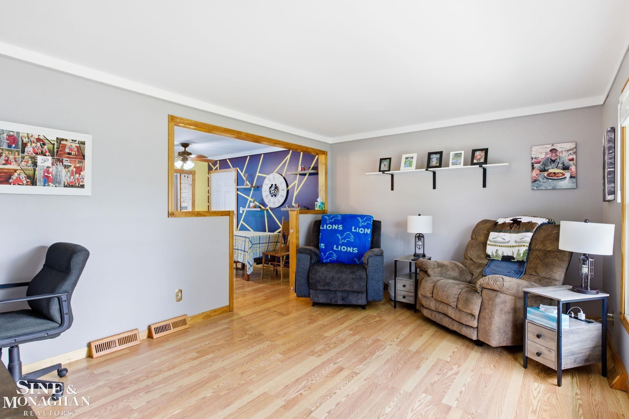 660 Range Road, Marysville, MI 48040 — Photo 9