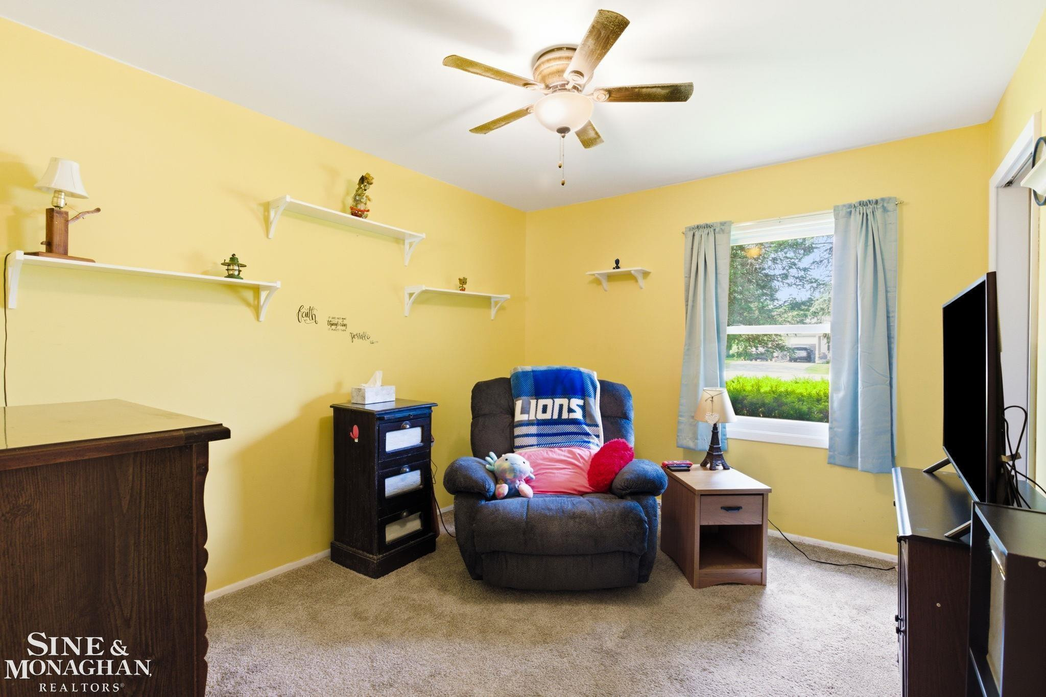 660 Range Road, Marysville, MI 48040 — Photo 18