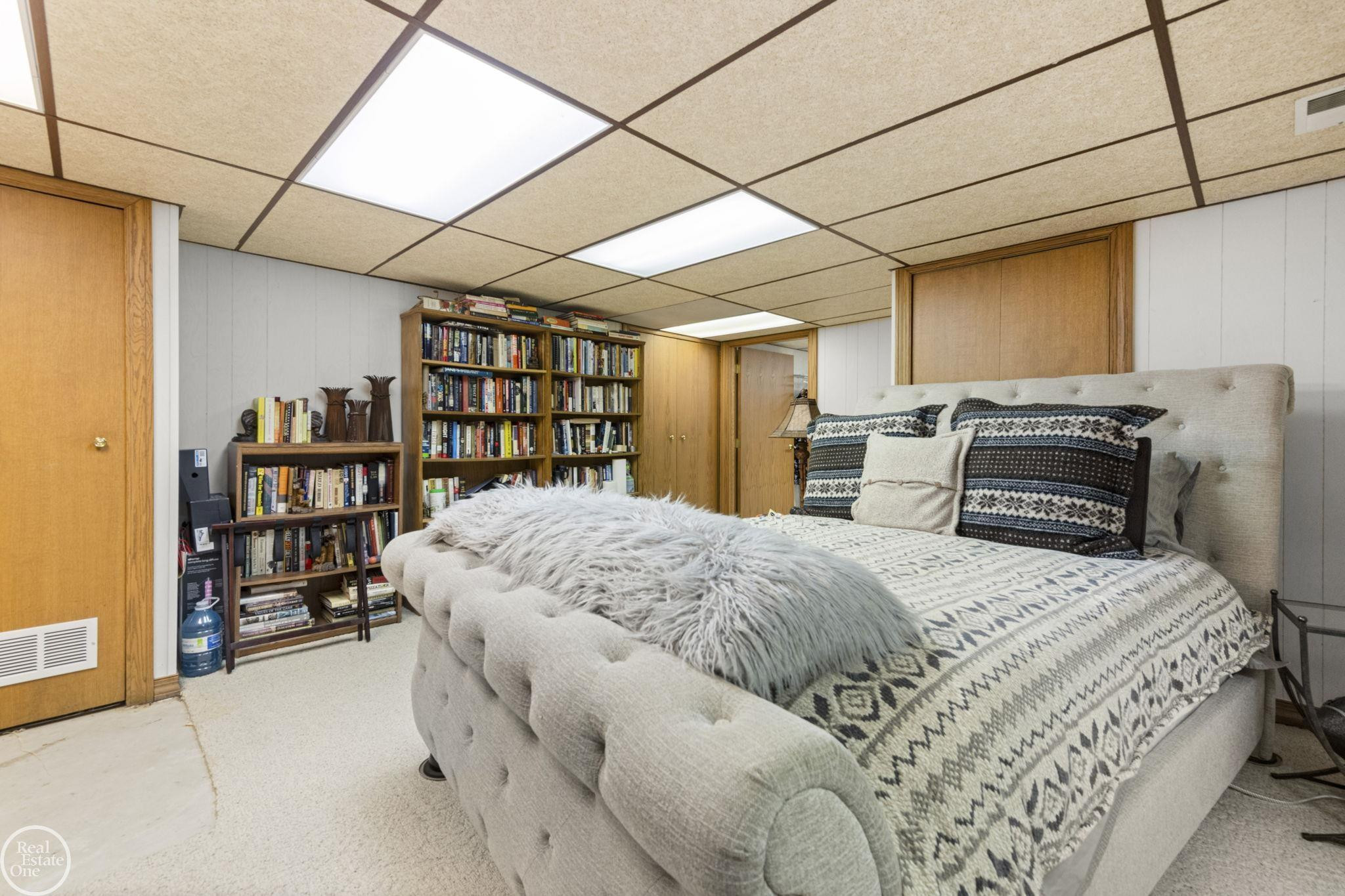 6718 Pond Drive, Washington, MI — Photo 29