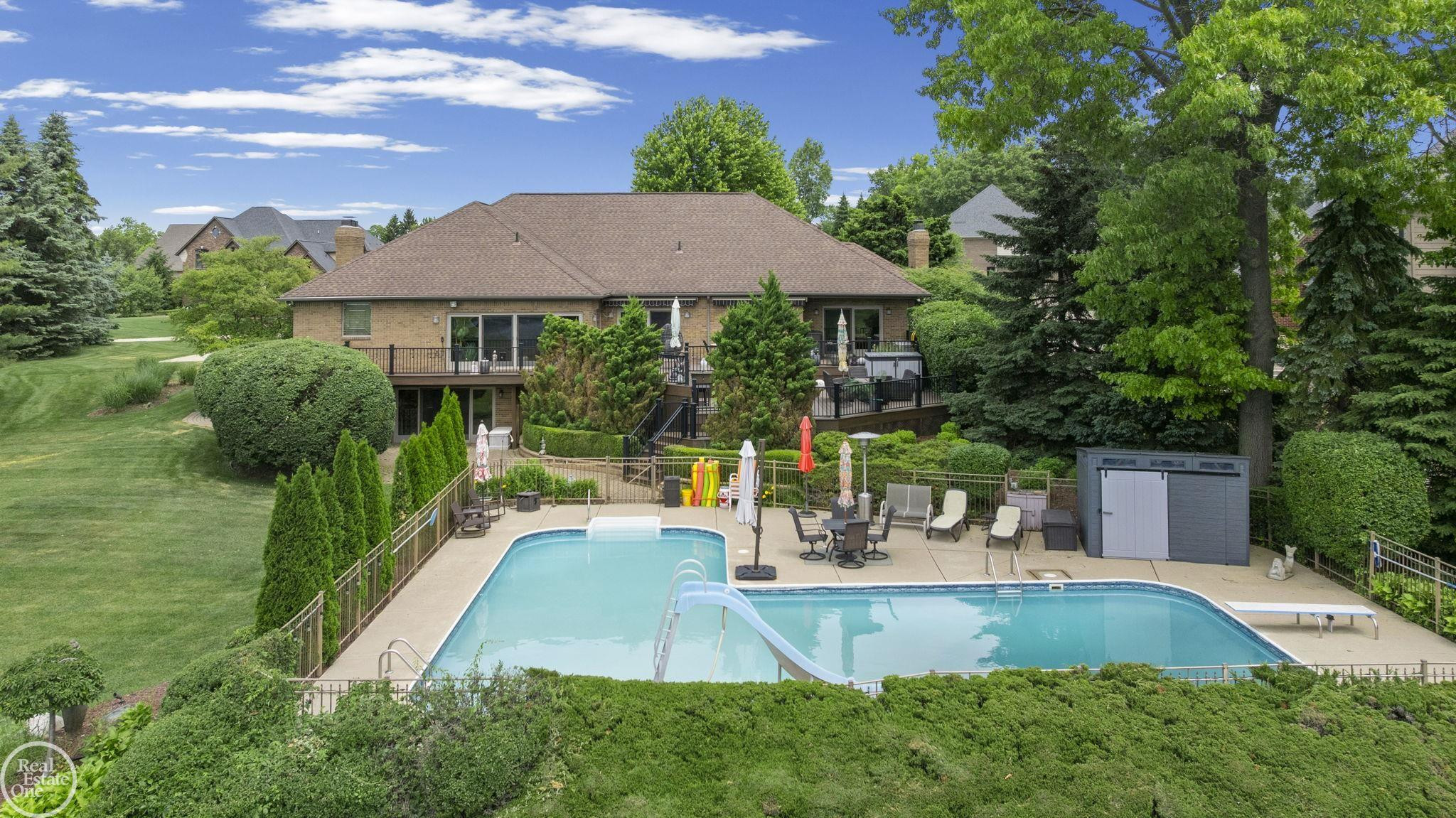 6718 Pond Drive, Washington, MI — Photo 44