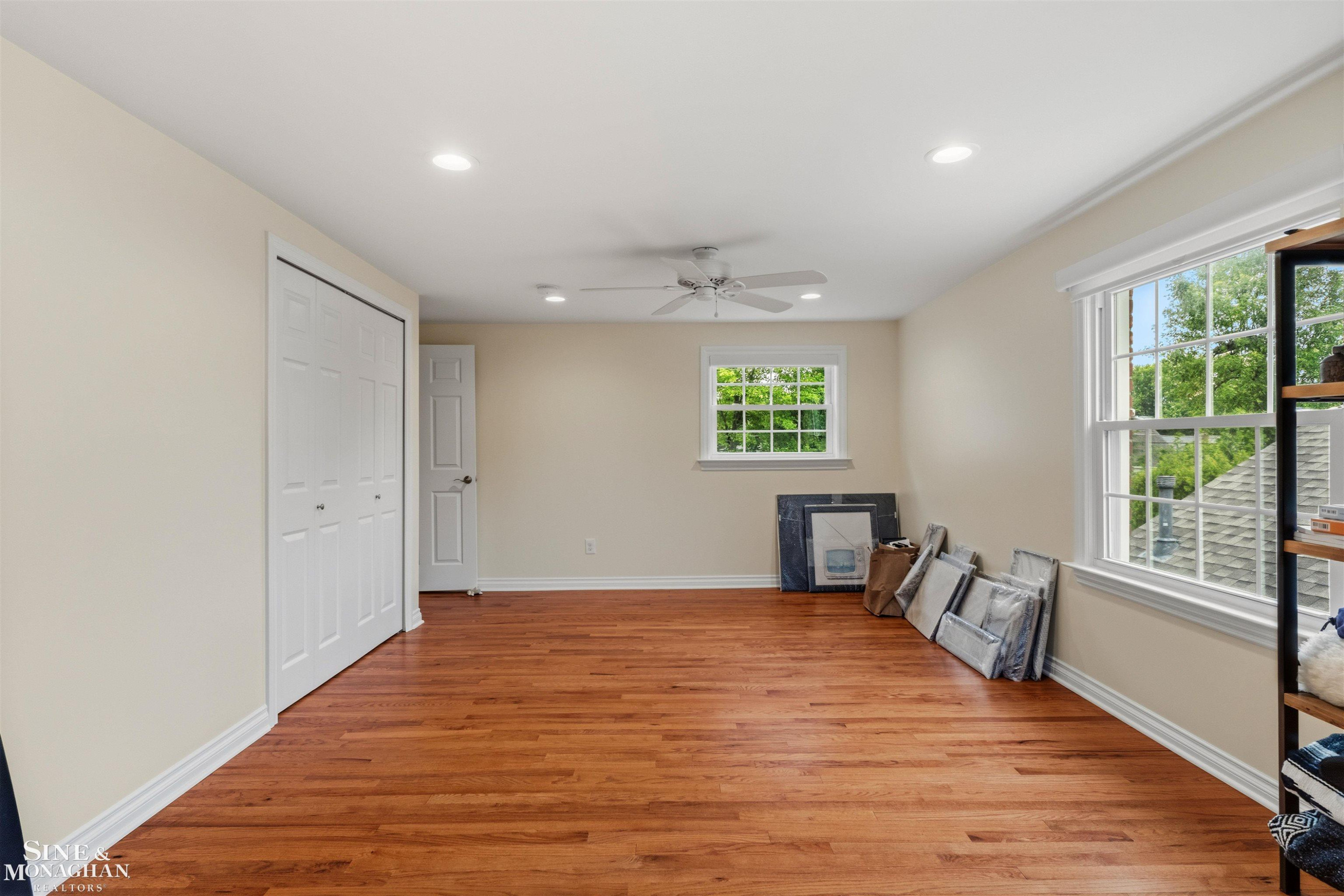 1061 N Renaud Road, Grosse Pointe Woods, MI 48236 — Photo 34