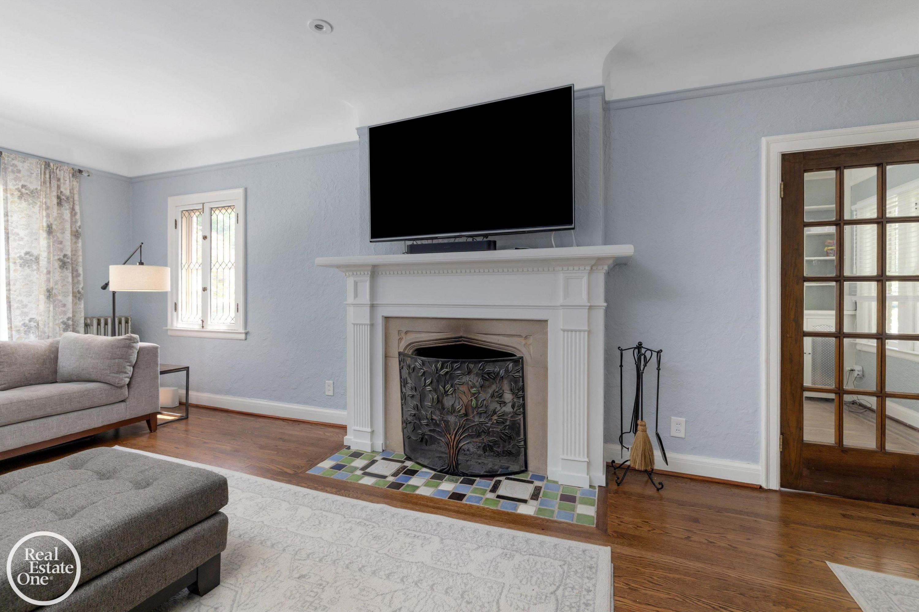 858 Bedford Road, Grosse Pointe Park, MI 48230 — Photo 7