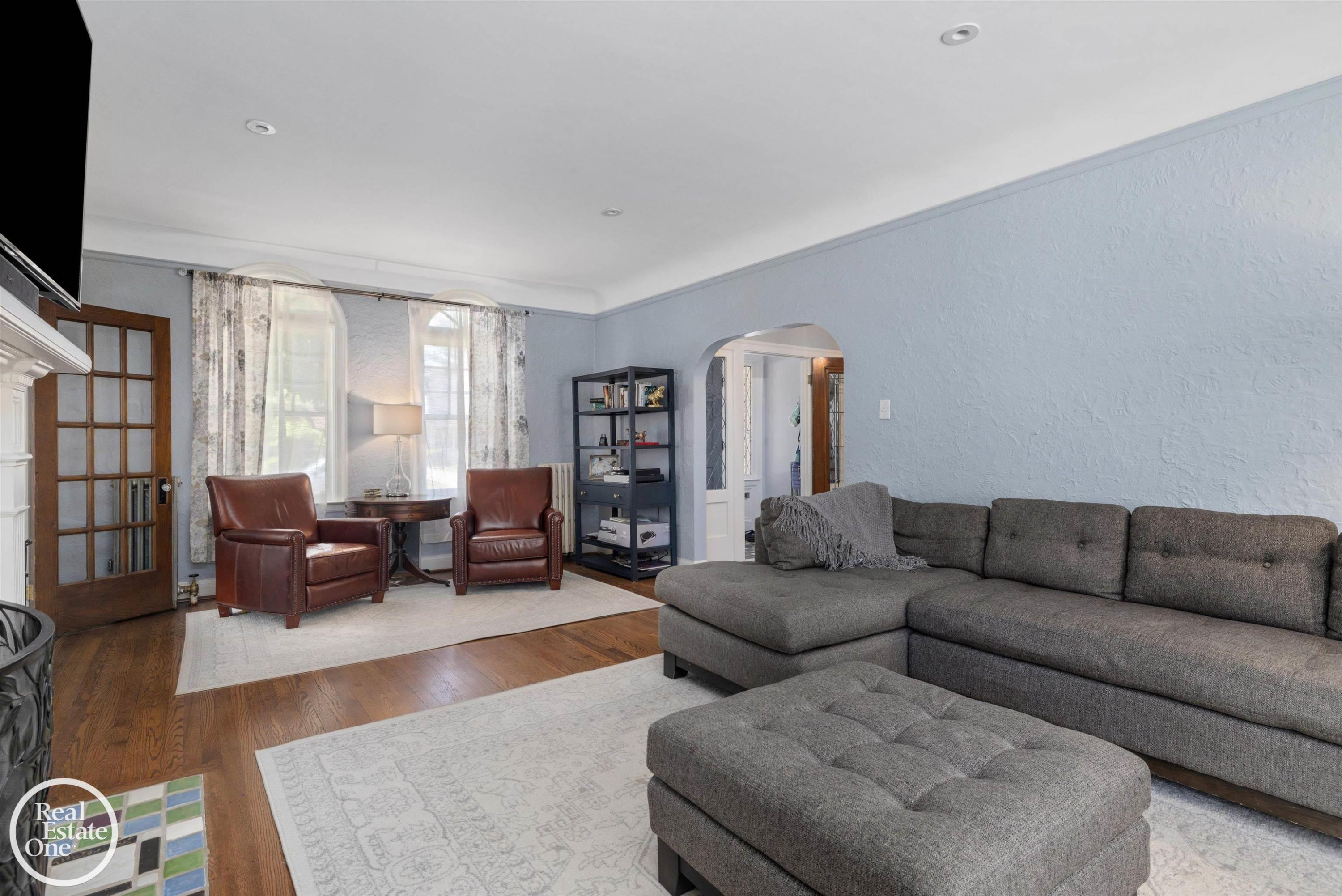 858 Bedford Road, Grosse Pointe Park, MI 48230 — Photo 8