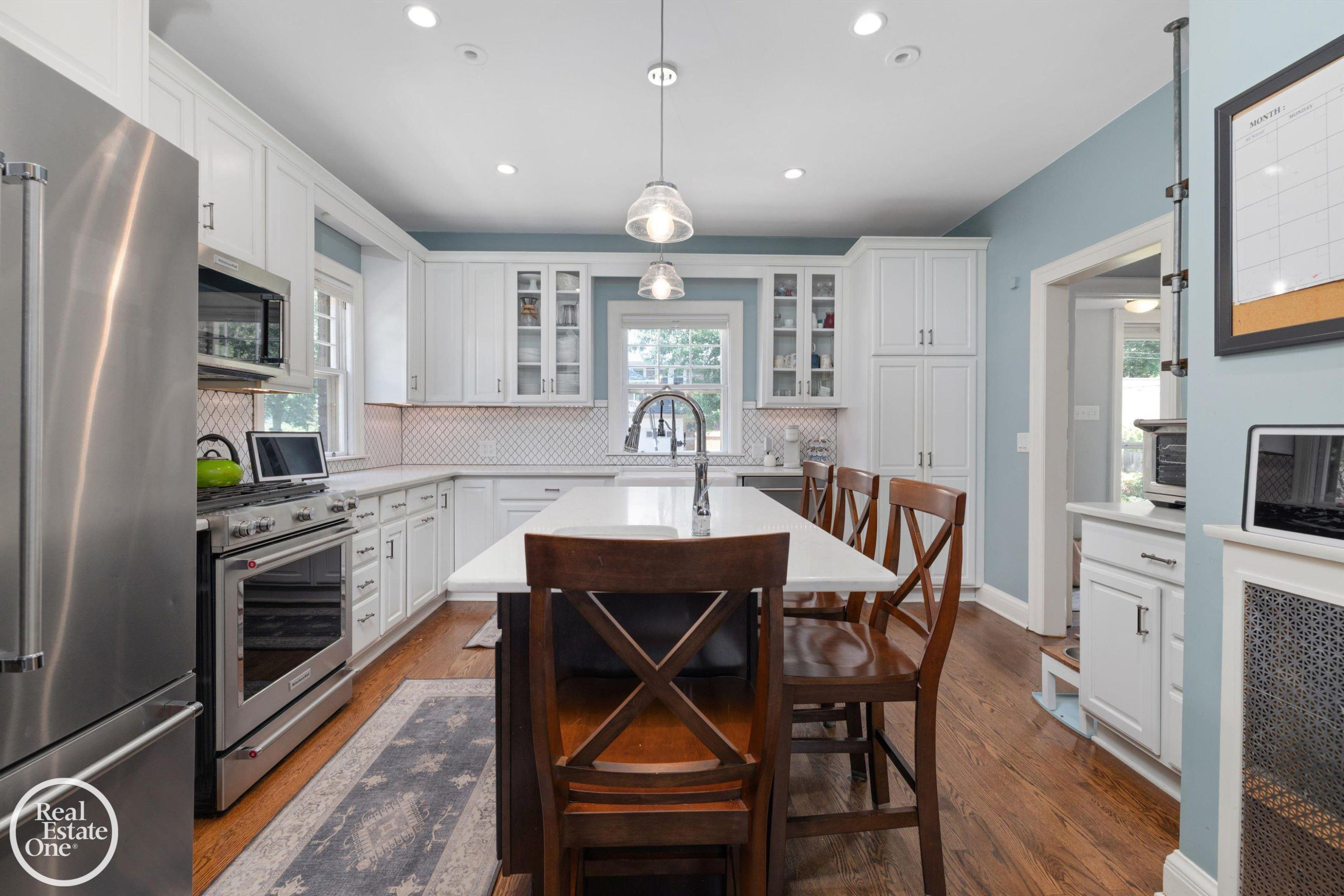 858 Bedford Road, Grosse Pointe Park, MI 48230 — Photo 15