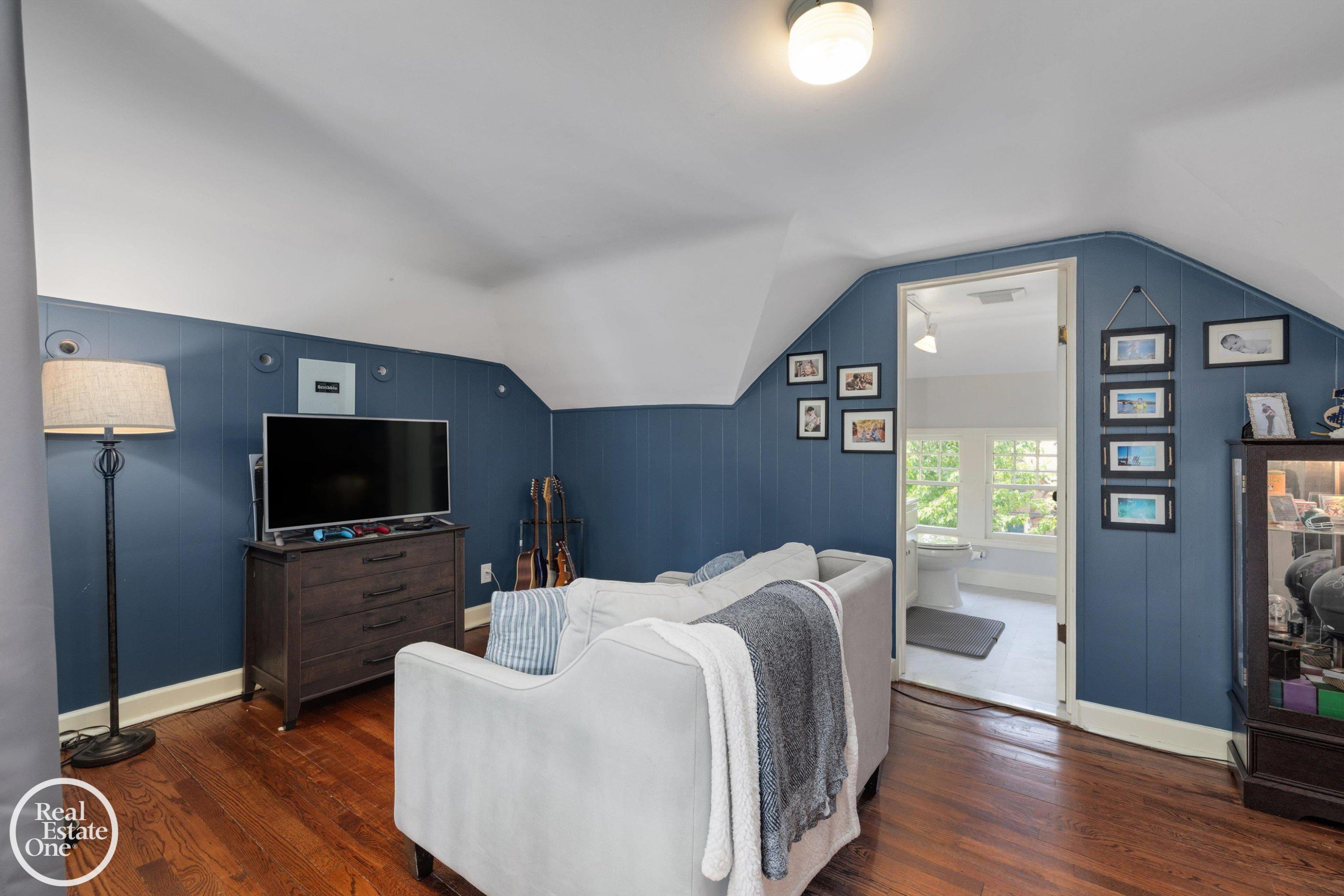 858 Bedford Road, Grosse Pointe Park, MI 48230 — Photo 35