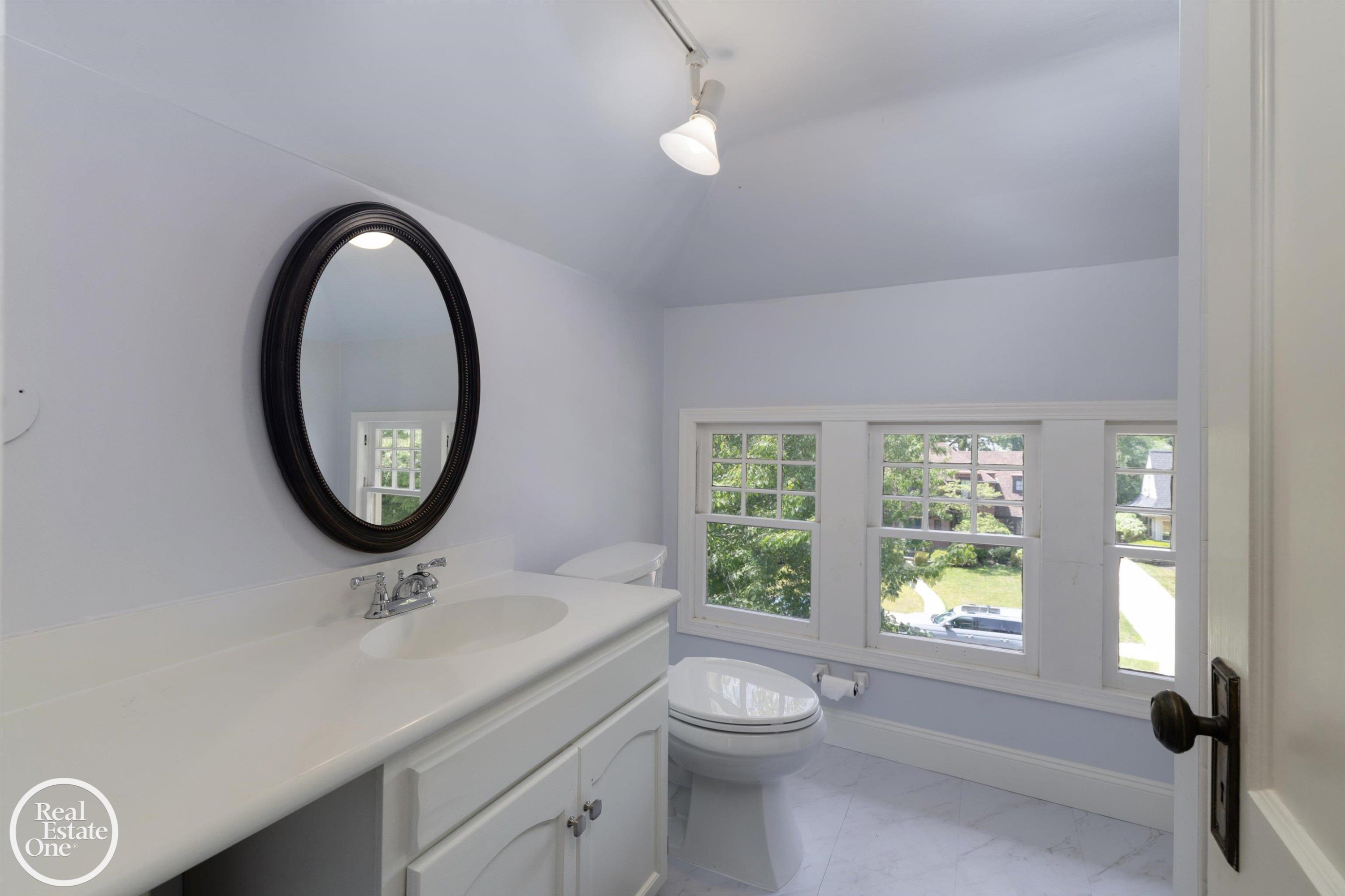 858 Bedford Road, Grosse Pointe Park, MI 48230 — Photo 37