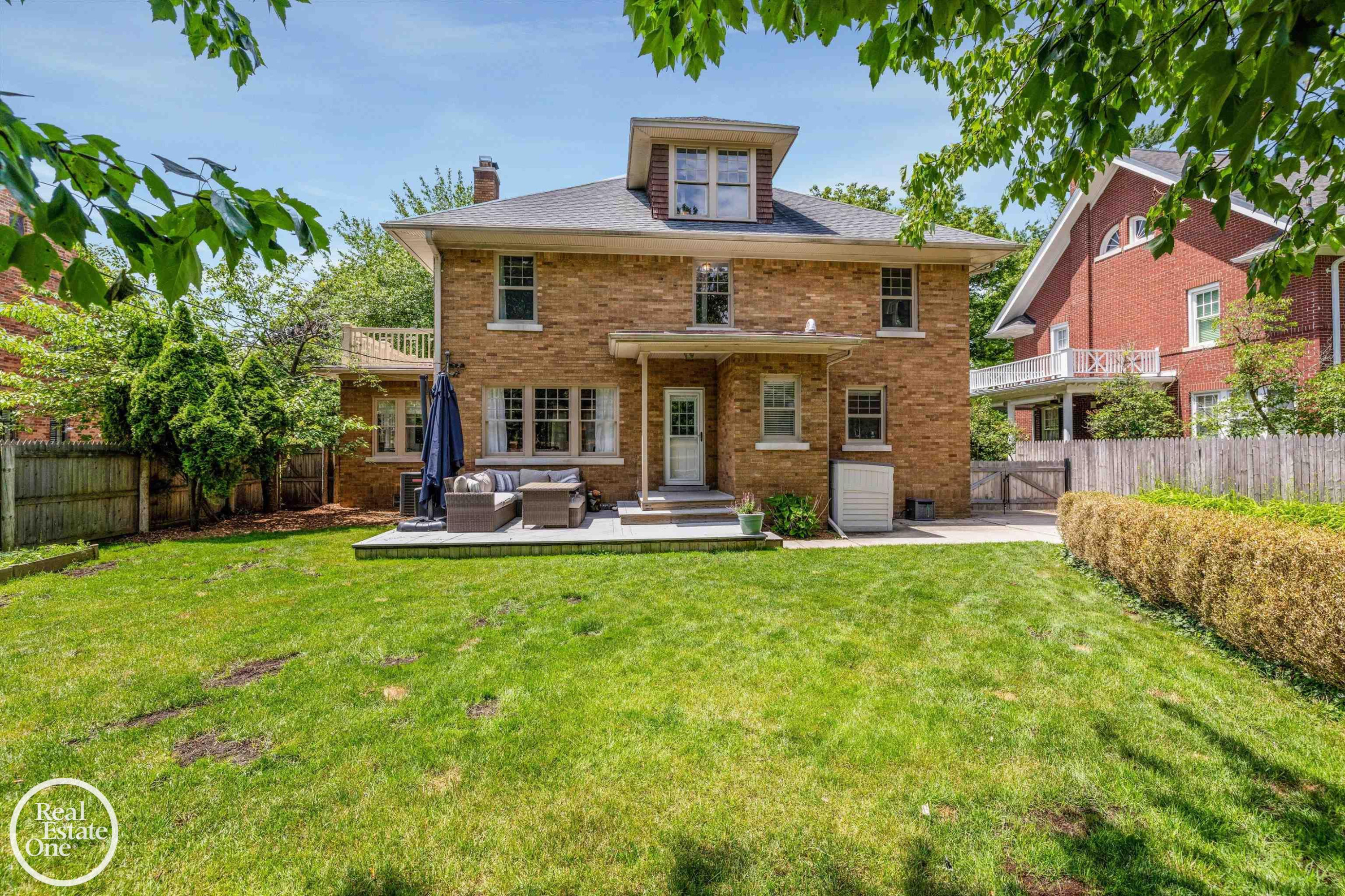 858 Bedford Road, Grosse Pointe Park, MI 48230 — Photo 52