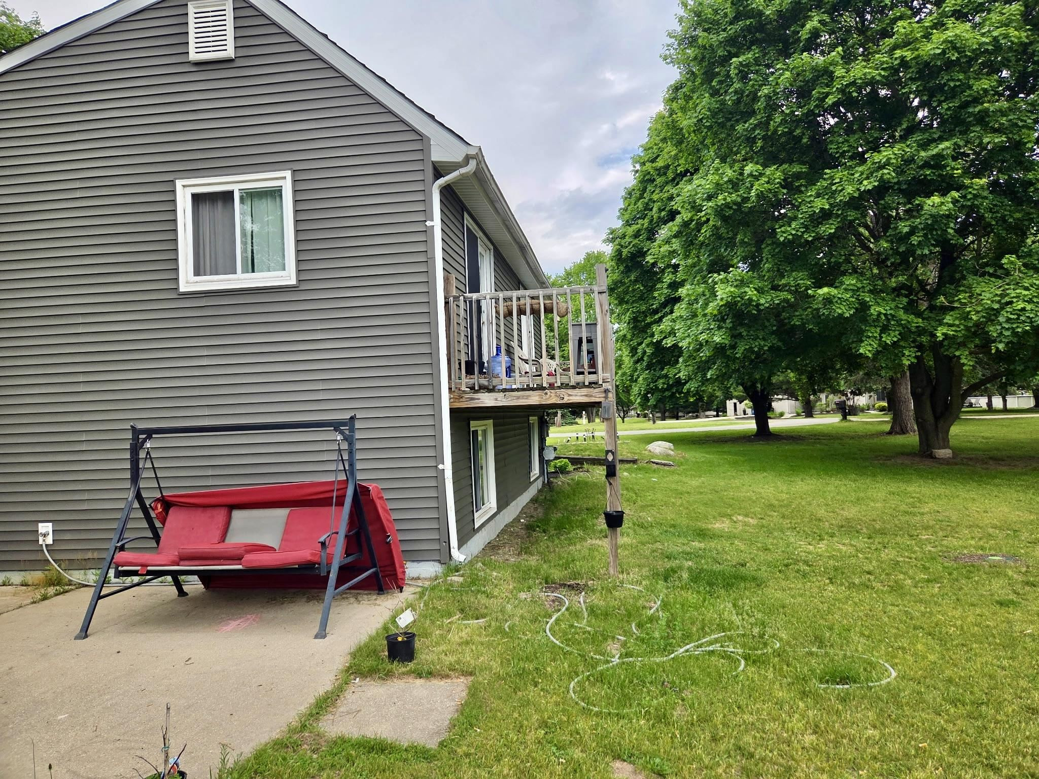 113 Four Square Drive, Mount Pleasant, MI 48858 — Photo 2