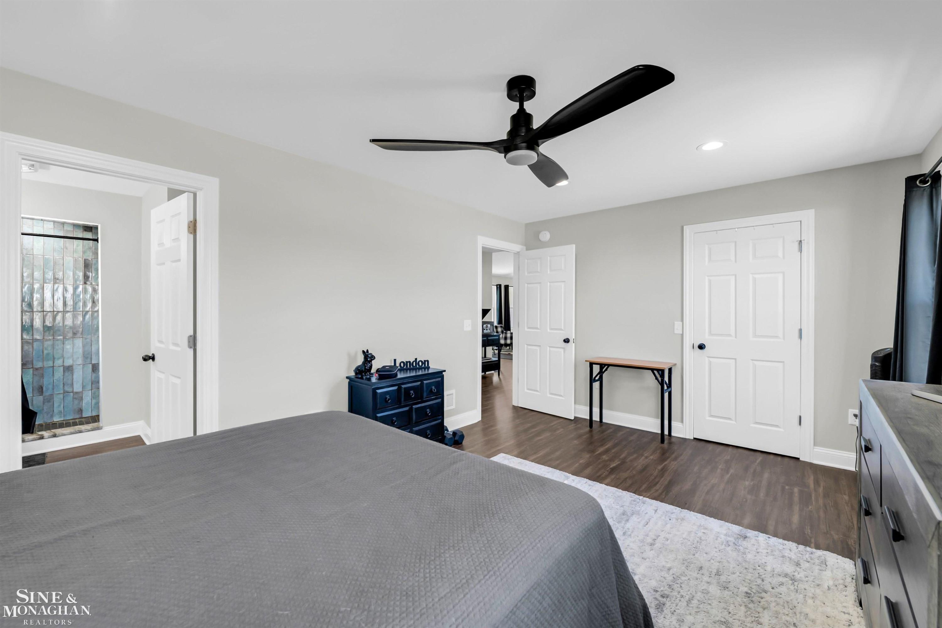 243 Oregon Avenue, Marysville, MI 48040 — Photo 9