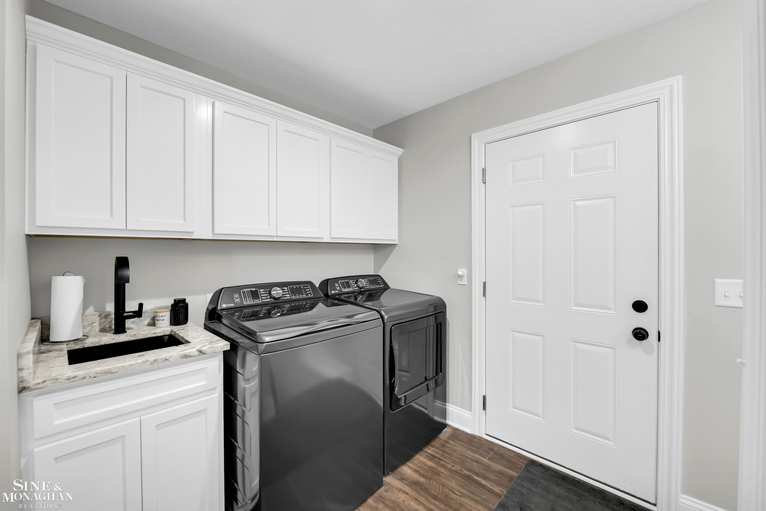 243 Oregon Avenue, Marysville, MI 48040 — Photo 15