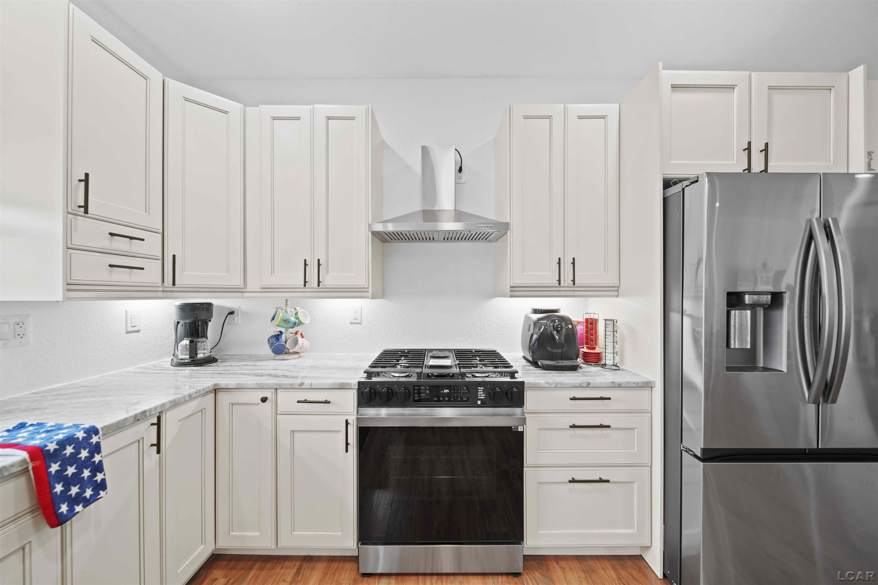 2503 Dardy Court, Brooklyn, MI 49230 — Photo 10