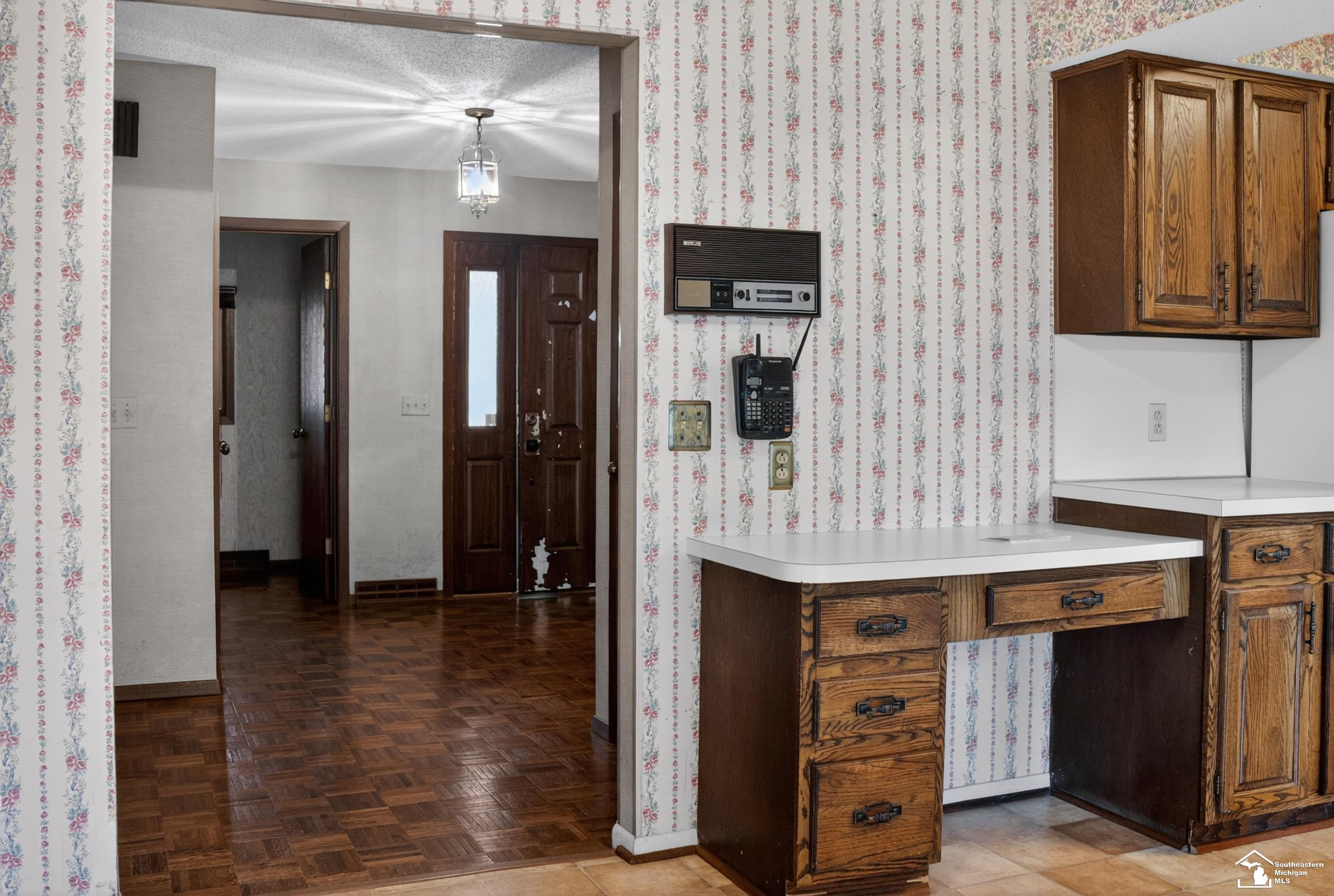 8008 Fox Run Court, Temperance, MI 48182 — Photo 10