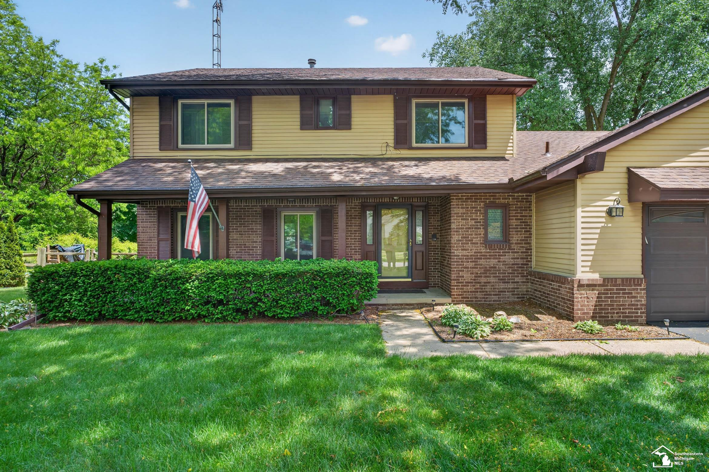 8008 Fox Run Court, Temperance, MI 48182 — Photo 42