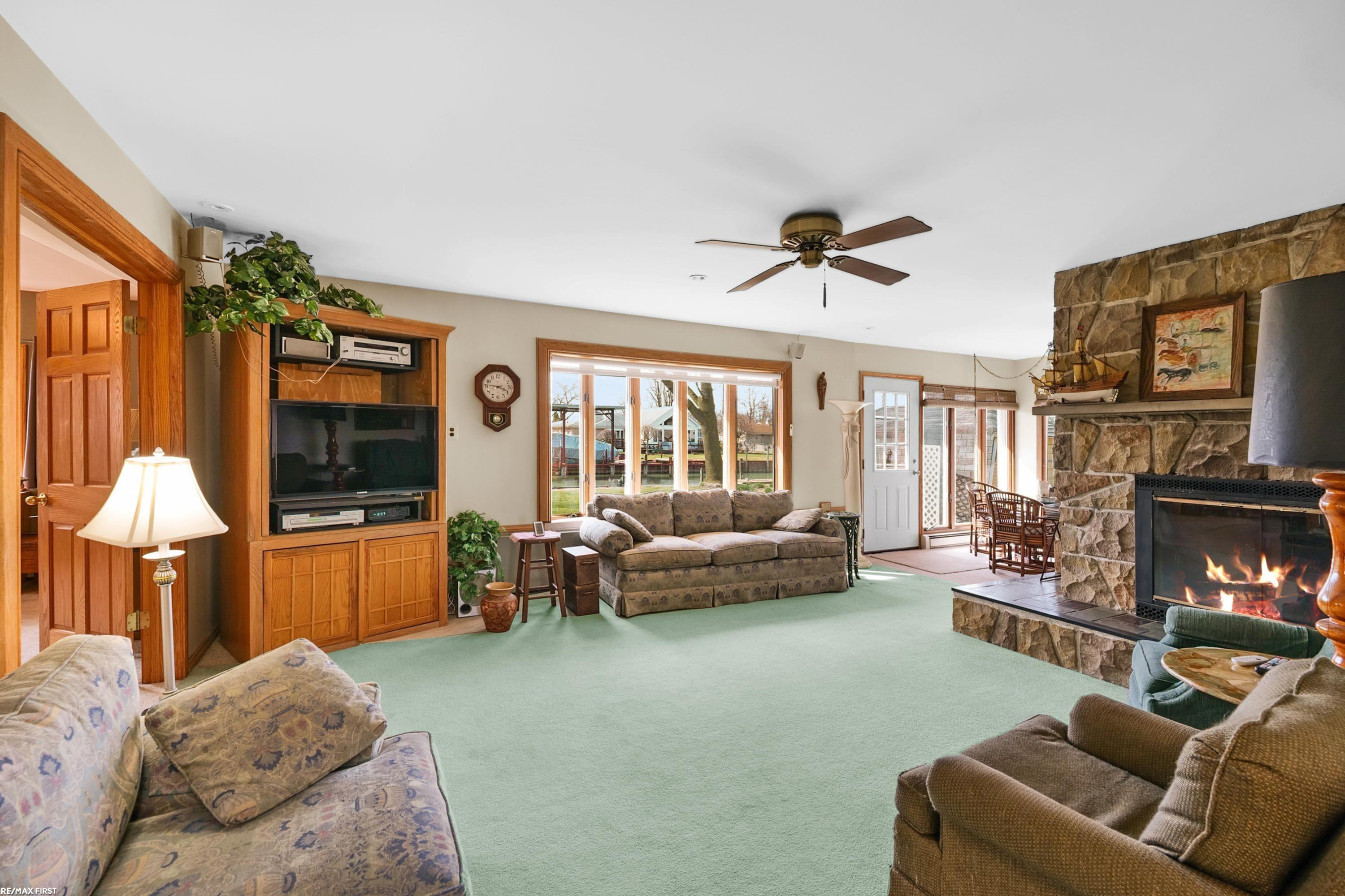 41589 Windmill Street, MI — Photo 2