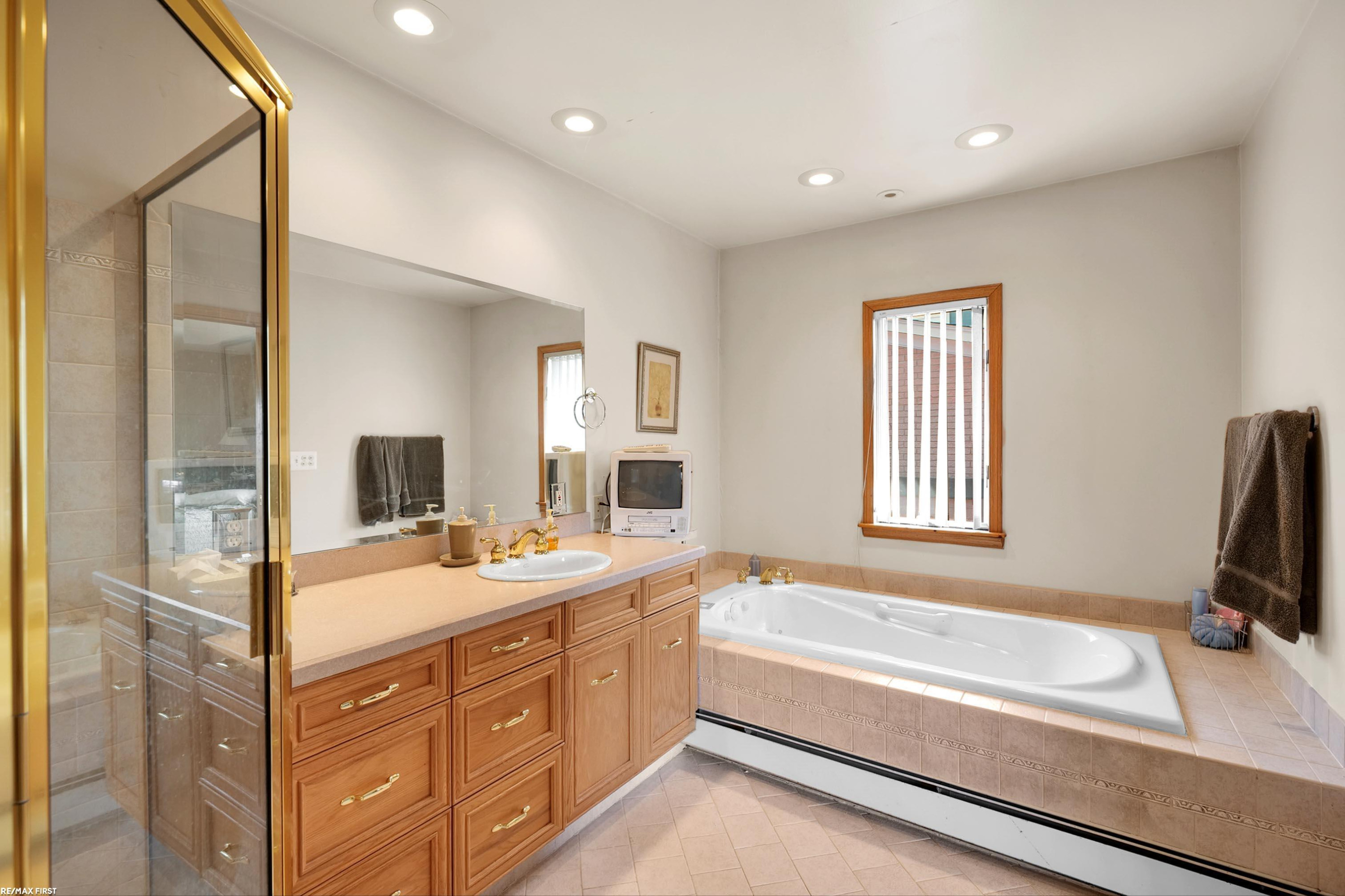 41589 Windmill Street, MI — Photo 14