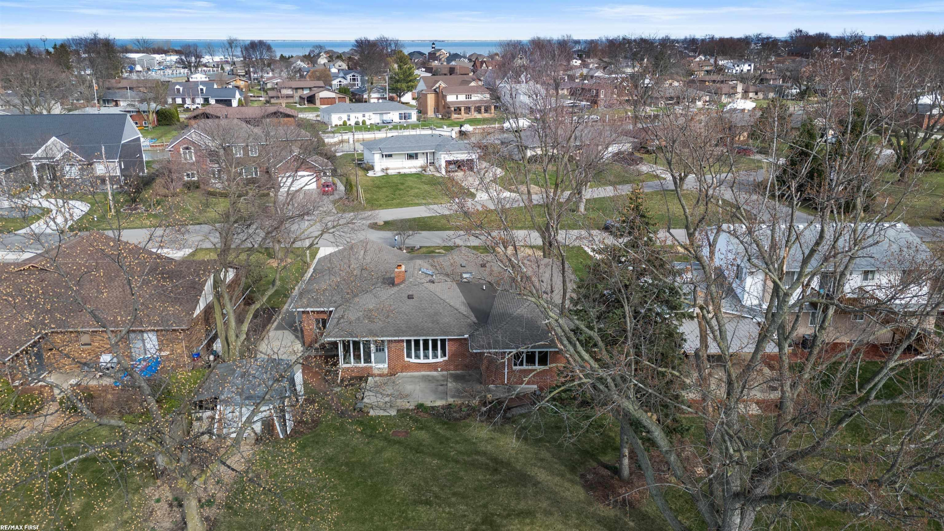 41589 Windmill Street, MI — Photo 32