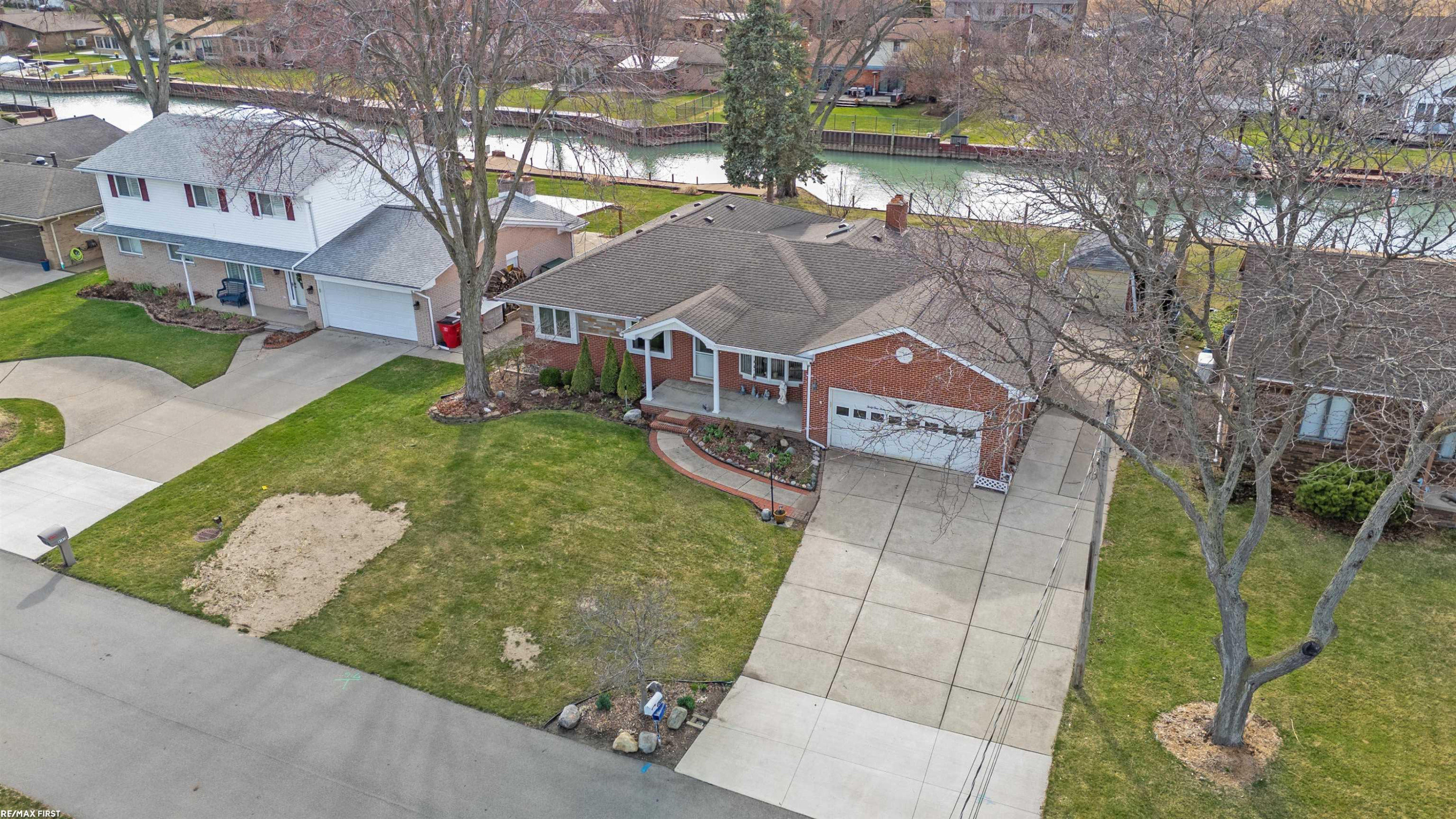 41589 Windmill Street, MI — Photo 38