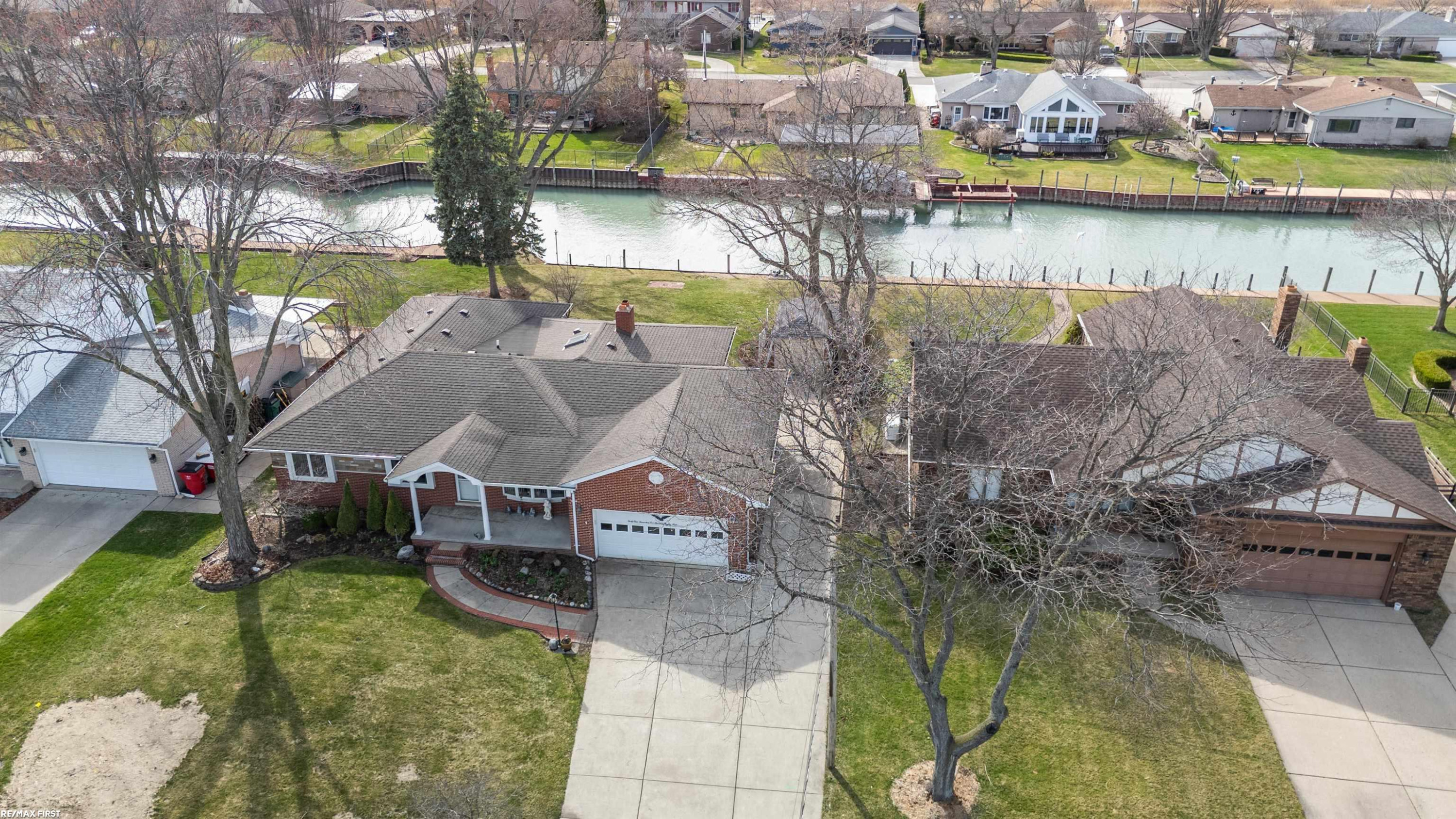 41589 Windmill Street, MI — Photo 40