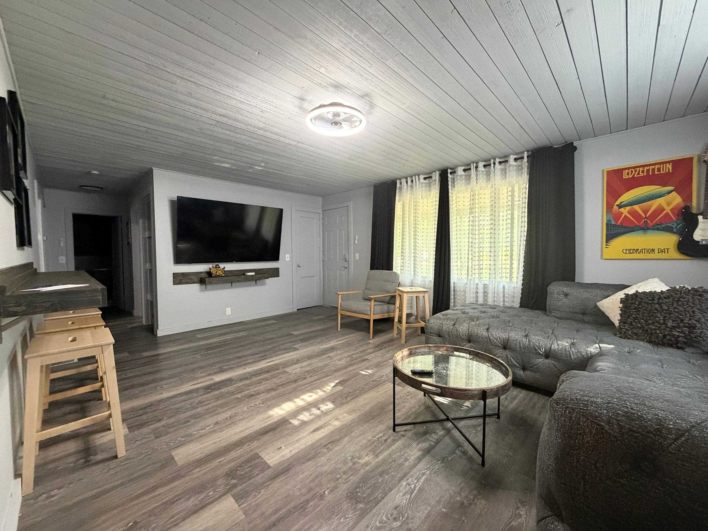 1079 W Moore Road, Saginaw, MI 48601 — Photo 4