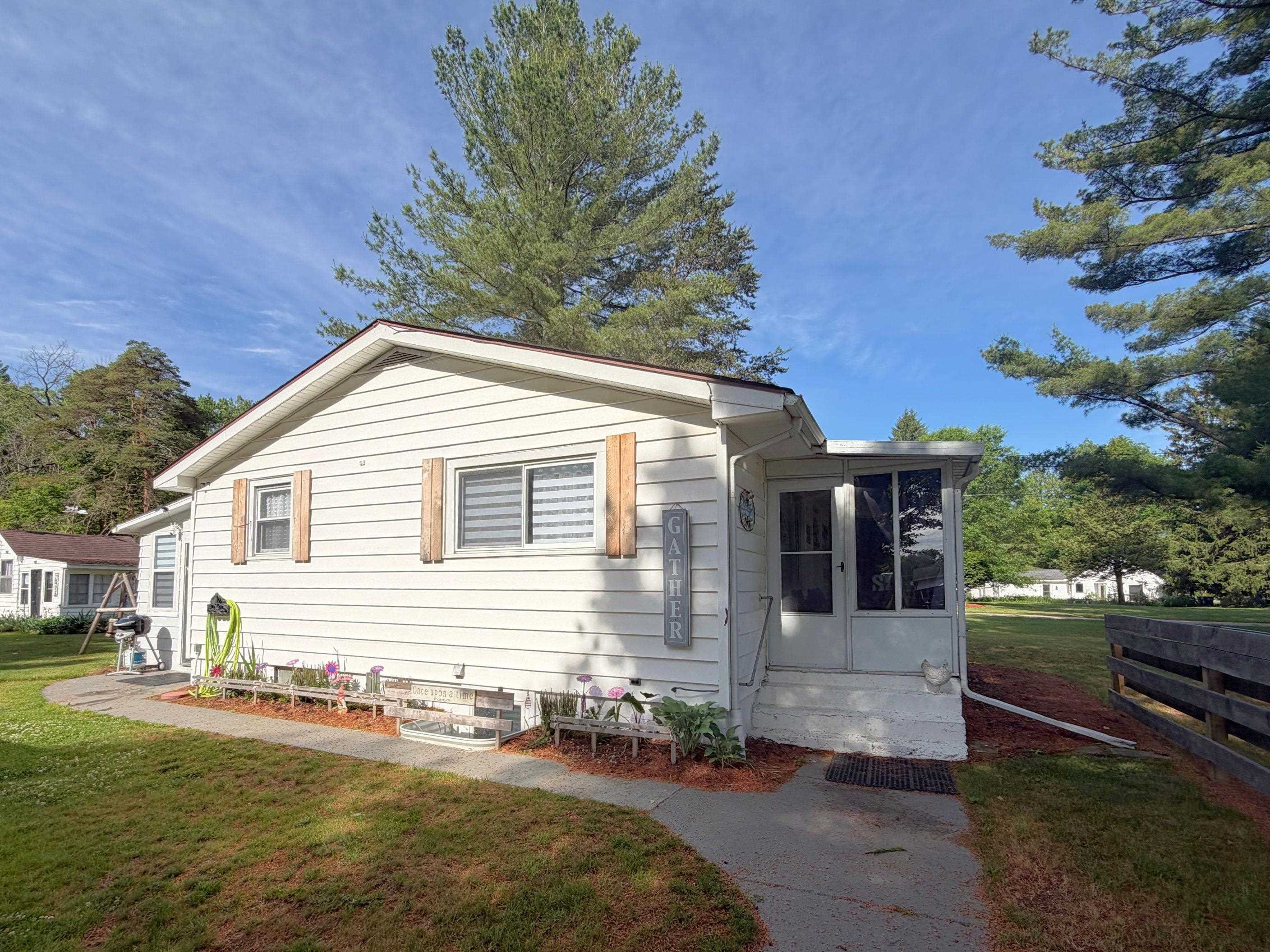 1079 W Moore Road, Saginaw, MI 48601 — Photo 39