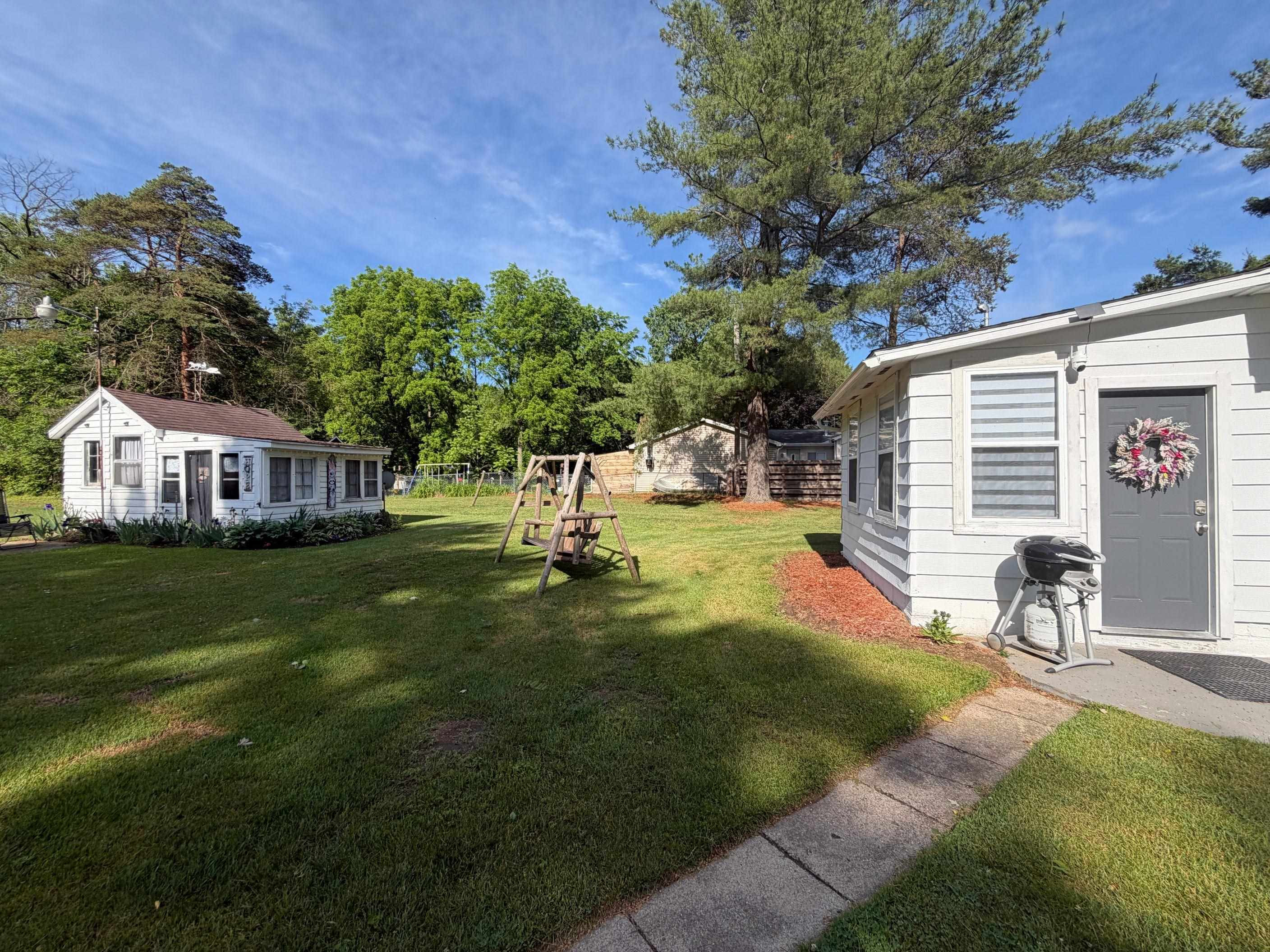 1079 W Moore Road, Saginaw, MI 48601 — Photo 46