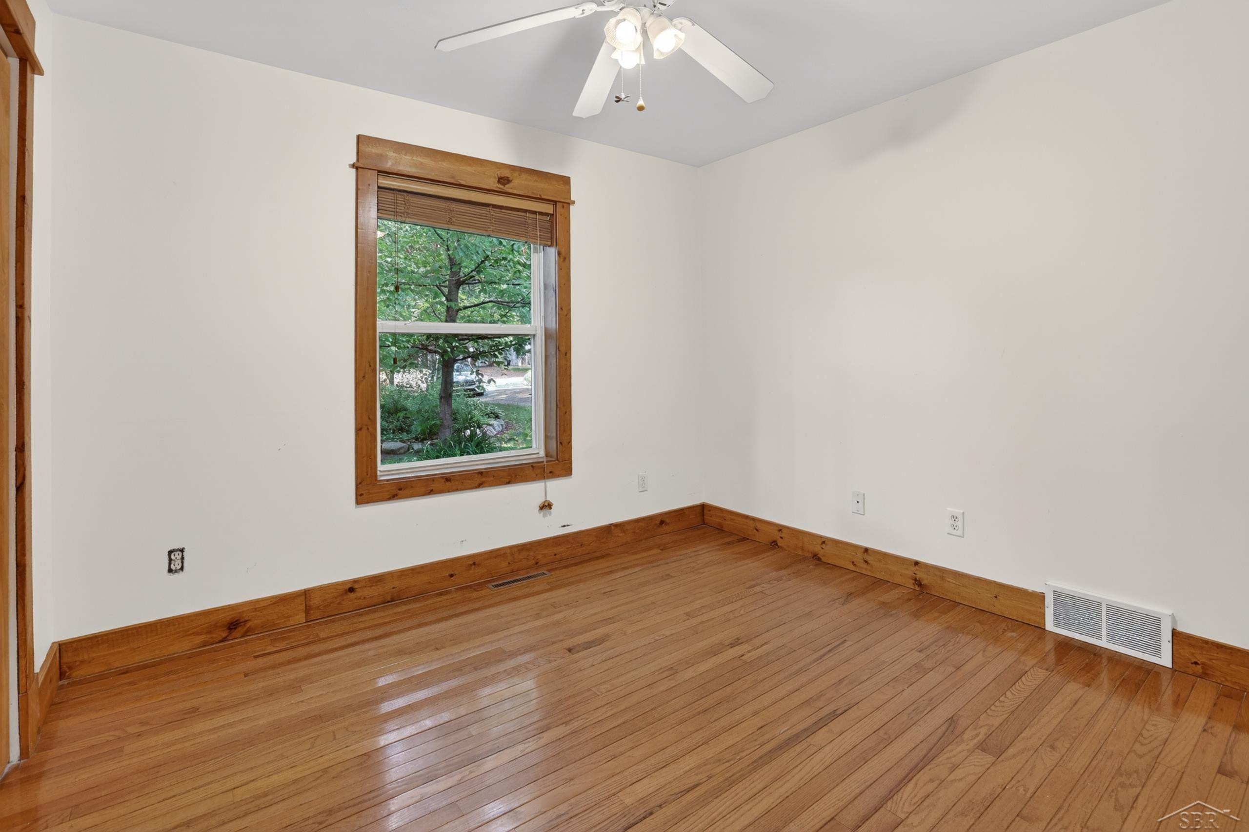 1969 Barbara Lane, Harrison, MI 48625 — Photo 24