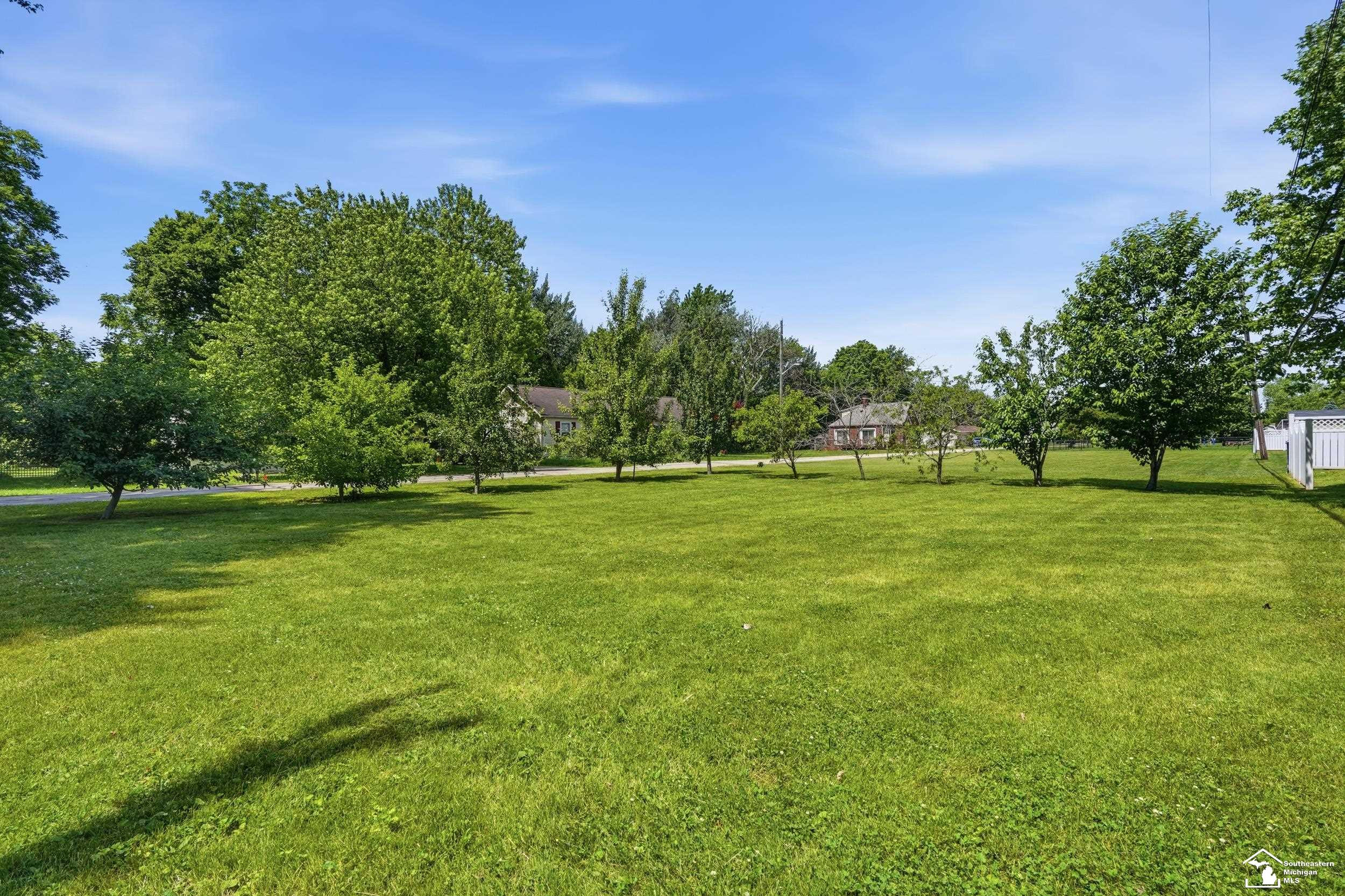 3484 Lakeshore Drive, Monroe, MI 48162 — Photo 40