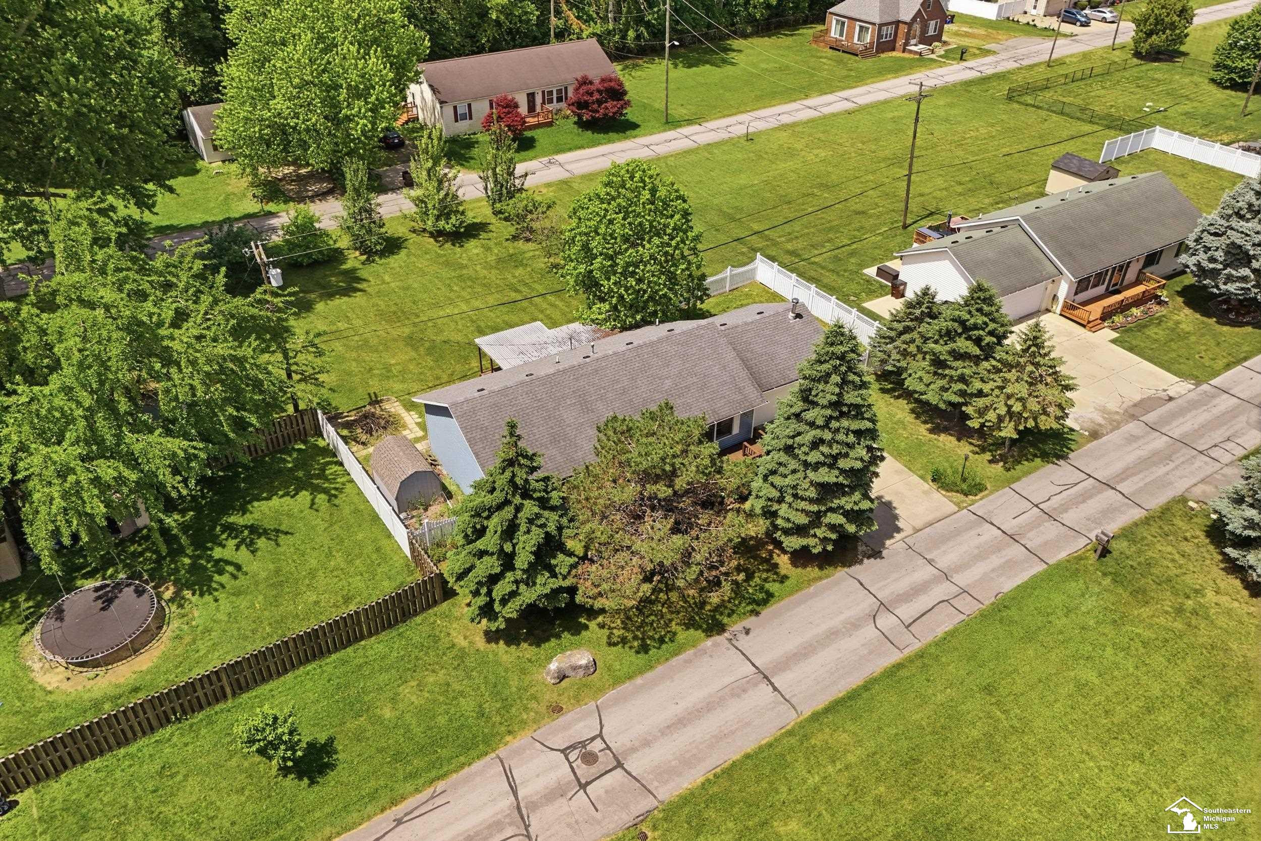 3484 Lakeshore Drive, Monroe, MI 48162 — Photo 41