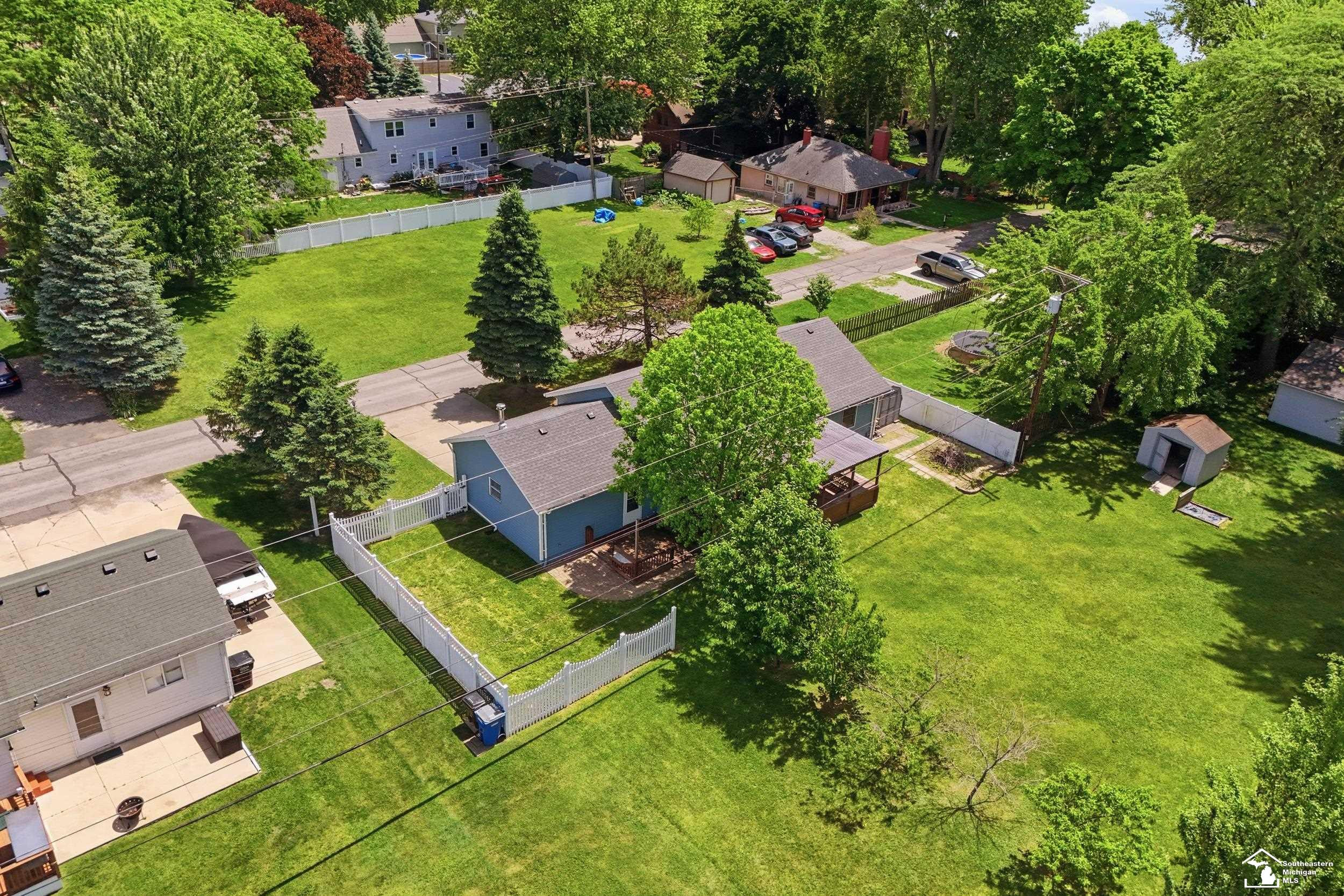 3484 Lakeshore Drive, Monroe, MI 48162 — Photo 43