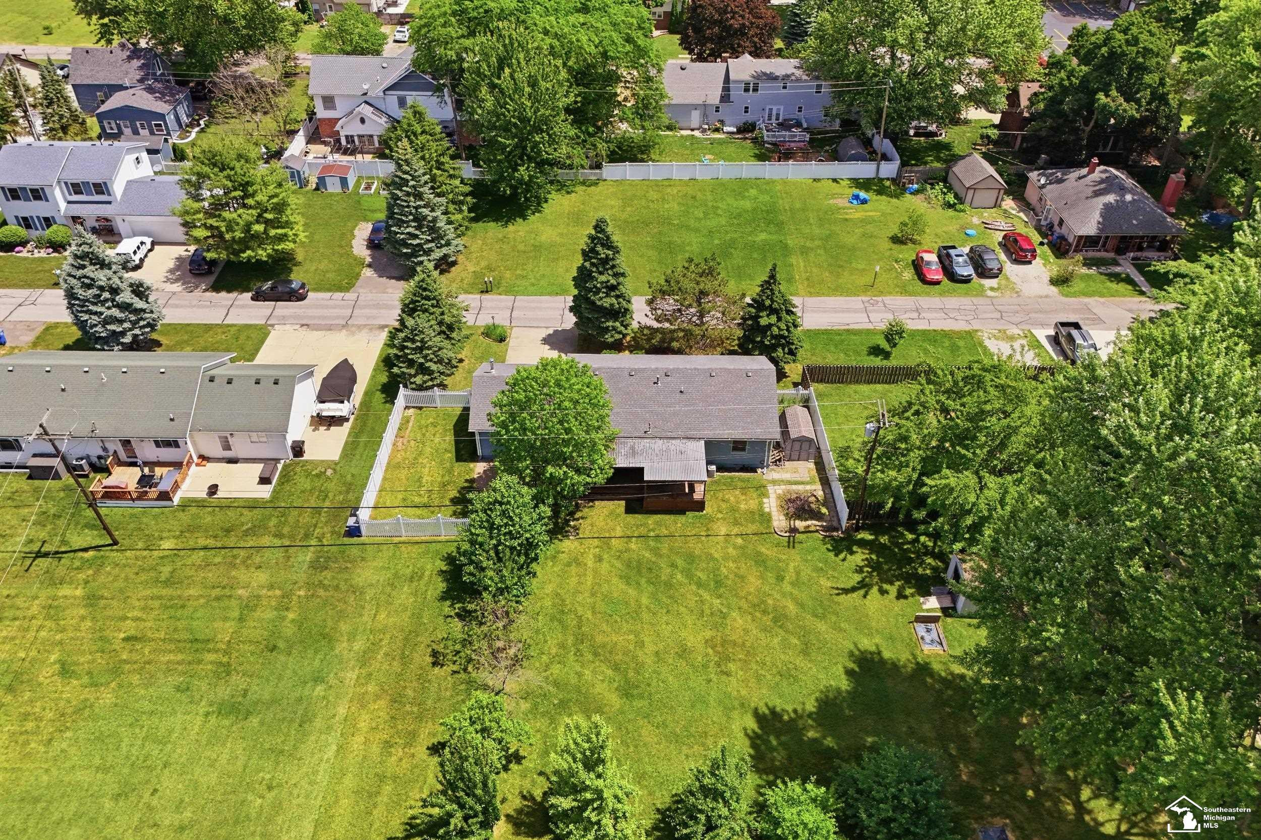 3484 Lakeshore Drive, Monroe, MI 48162 — Photo 44
