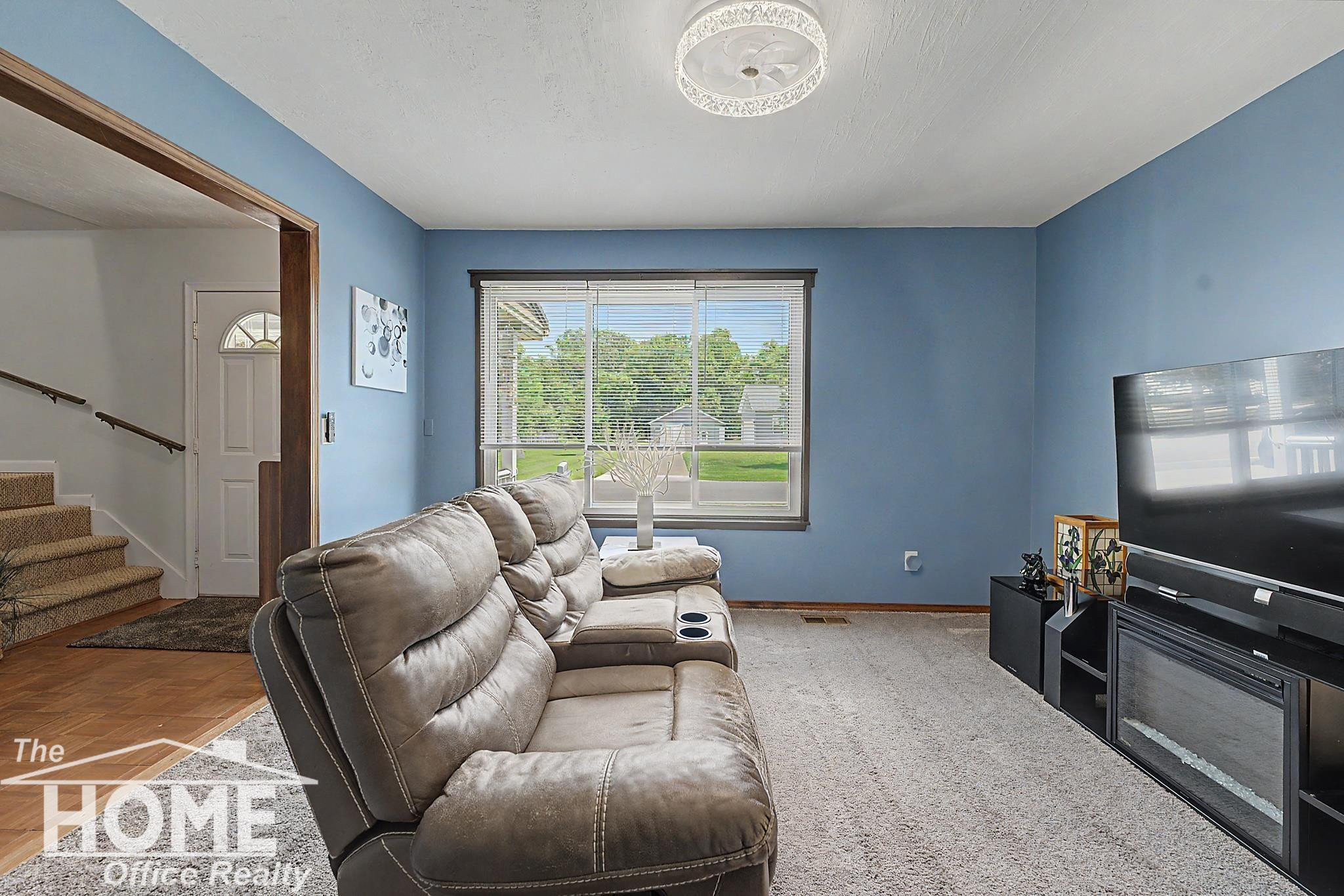 723 Center Street, Owosso, MI 48867 — Photo 4
