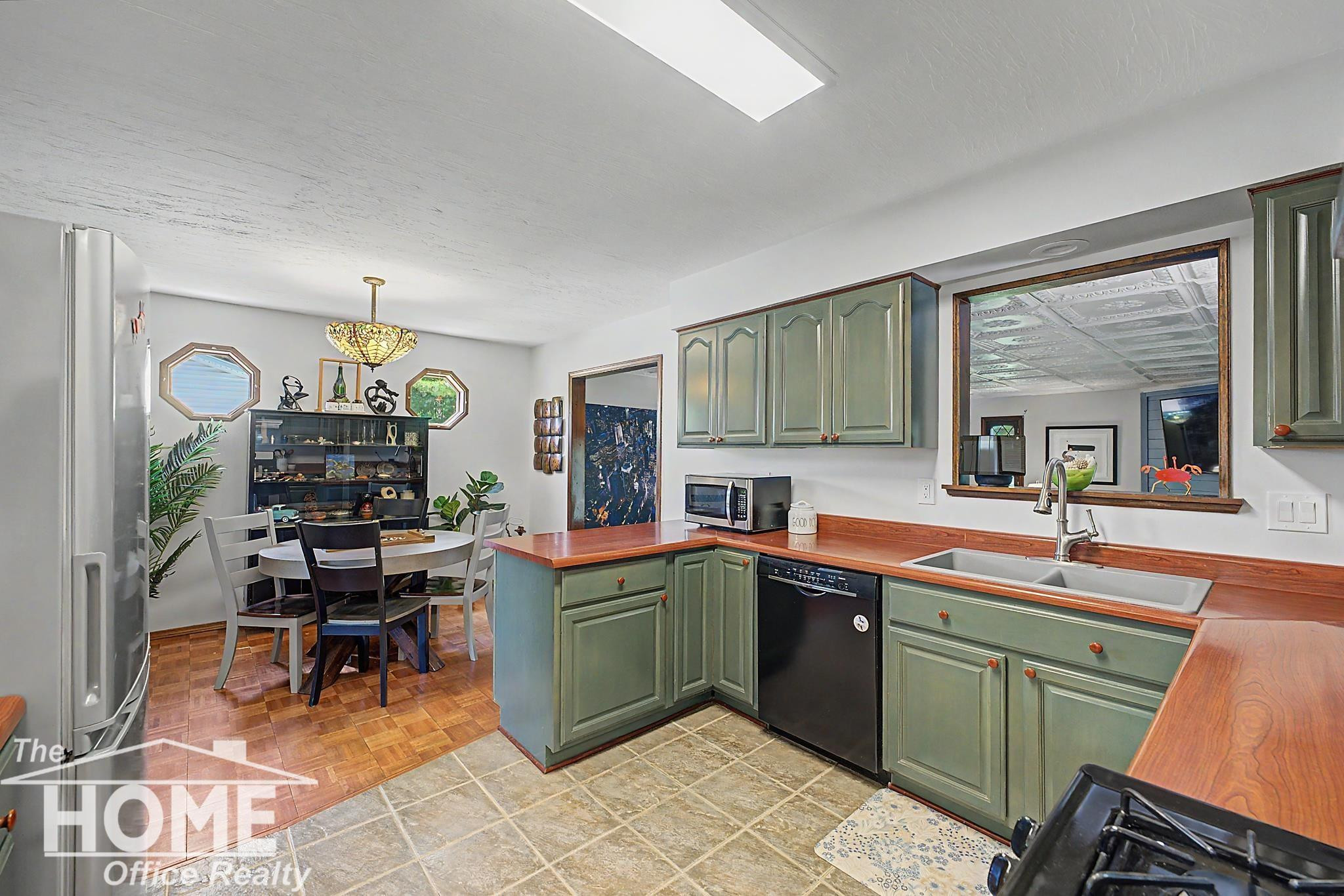 723 Center Street, Owosso, MI 48867 — Photo 6
