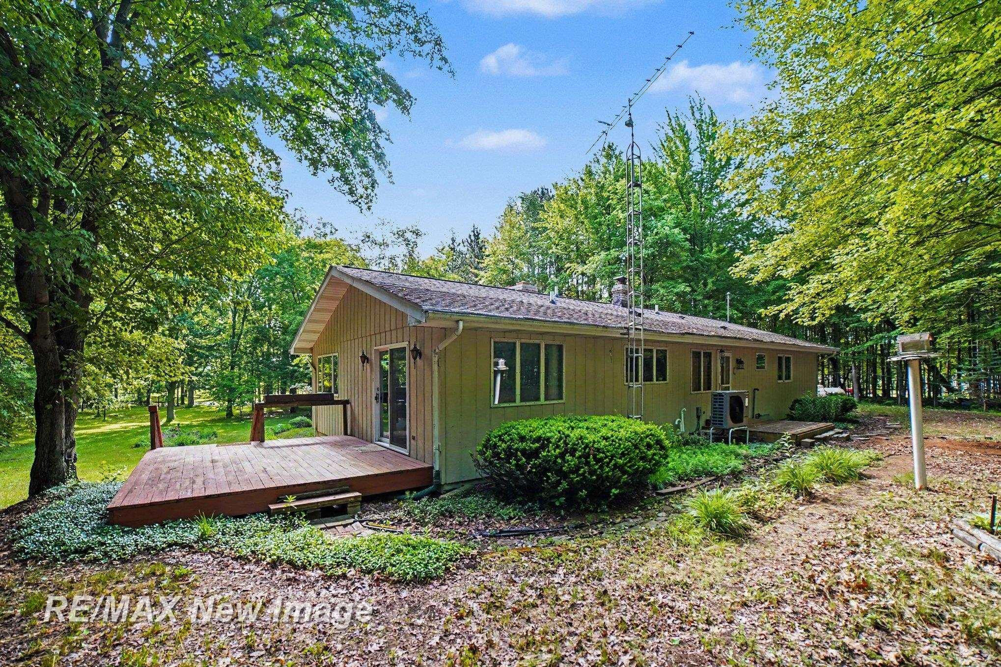 4093 Pruess Road, Freeland, MI 48623 — Photo 38