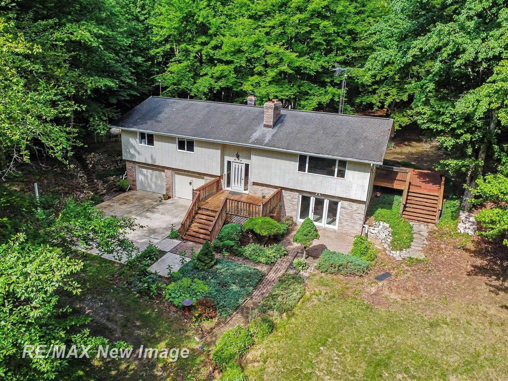 4093 Pruess Road, Freeland, MI 48623 — Photo 45