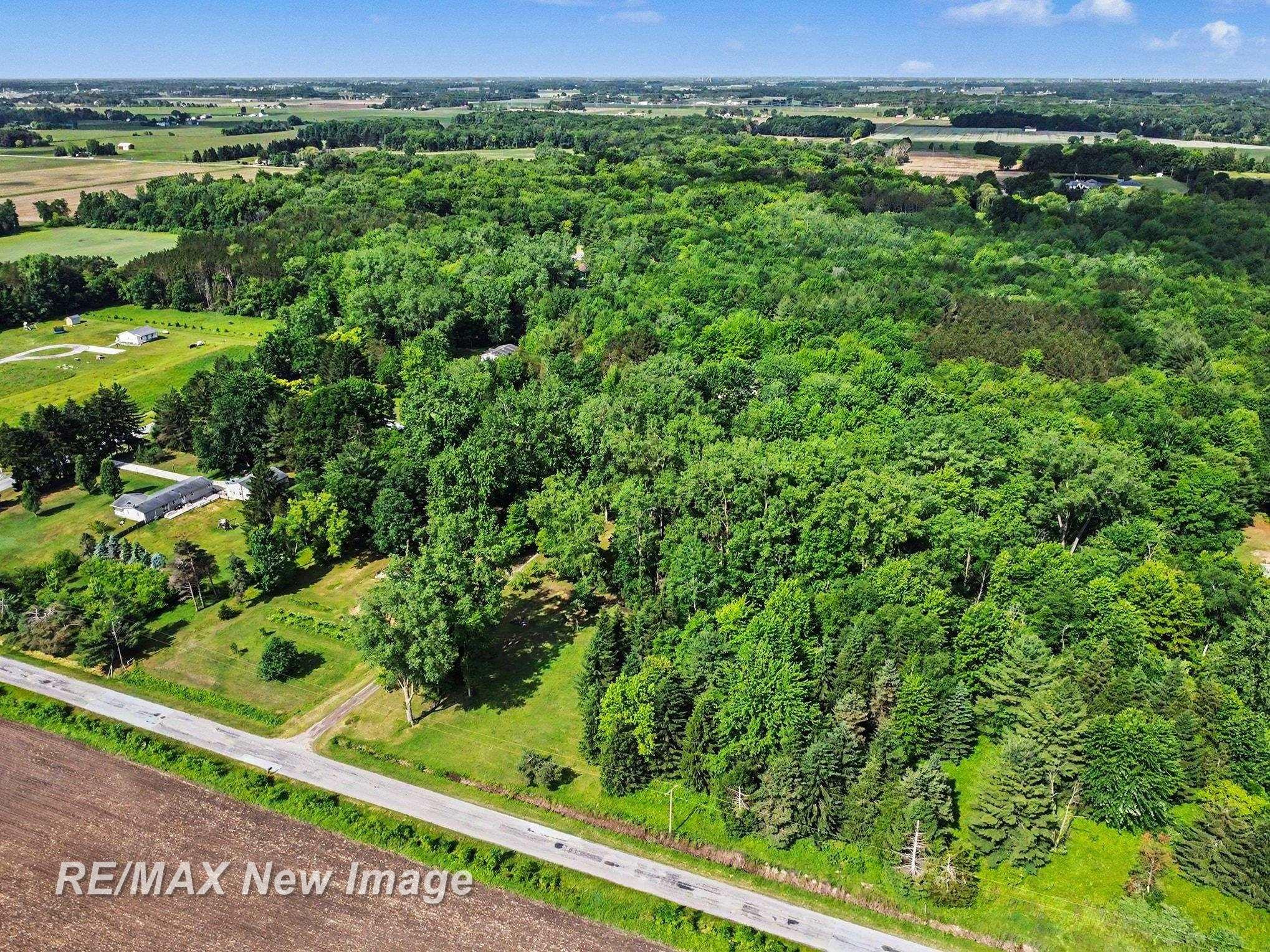 4093 Pruess Road, Freeland, MI 48623 — Photo 48