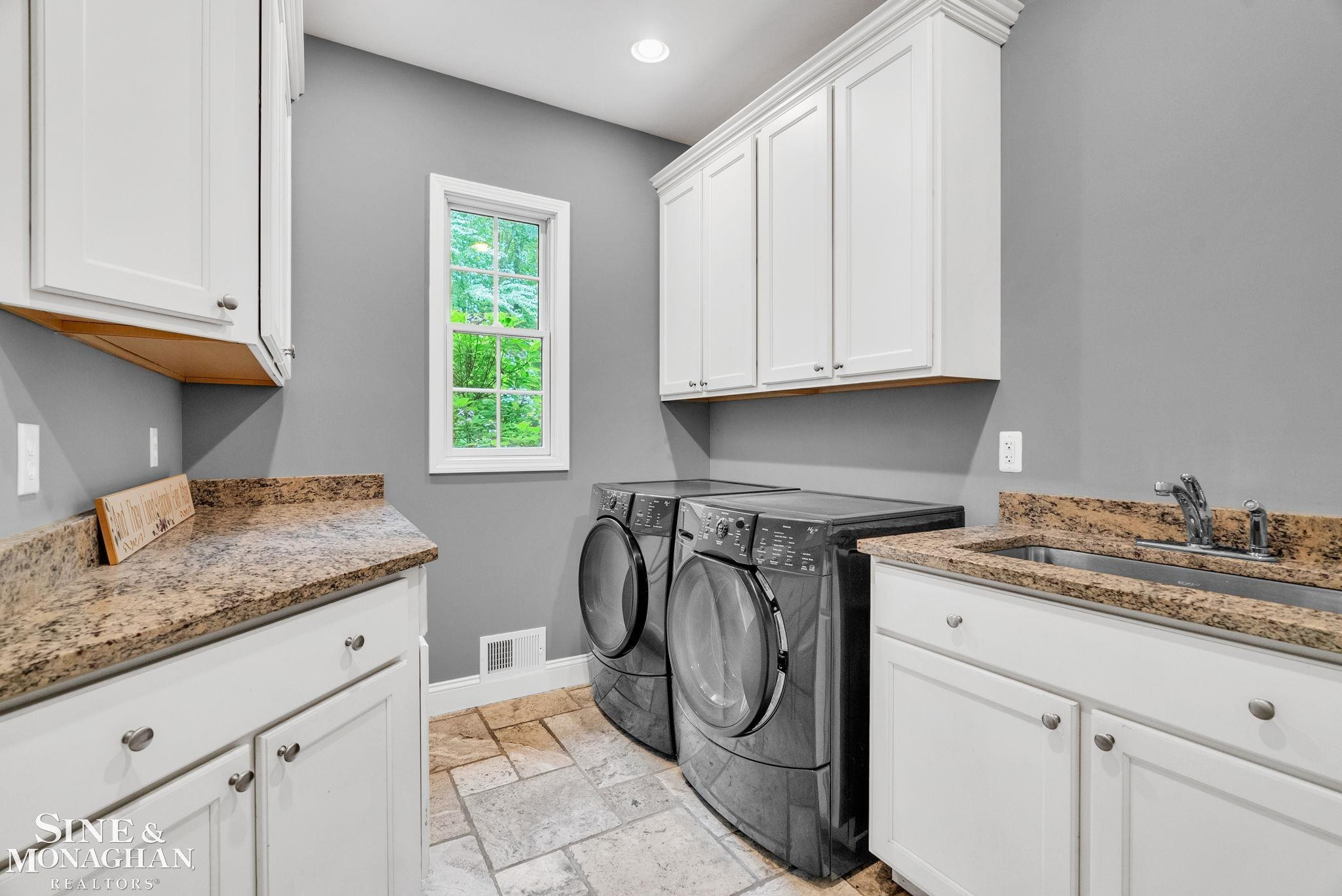 7329 Lindsey Road, MI — Photo 32