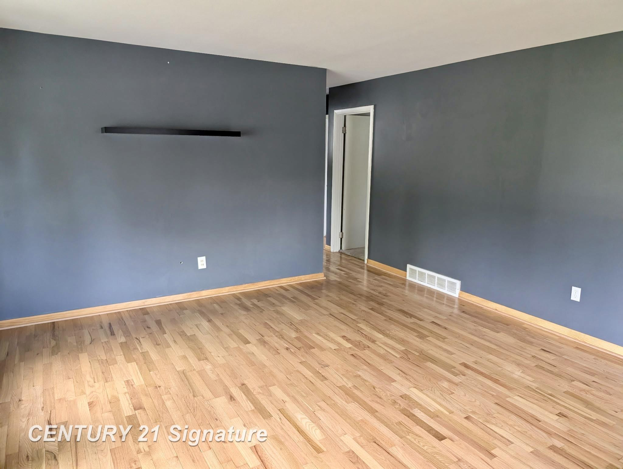 771 S Frost Drive, Saginaw, MI 48638 — Photo 4