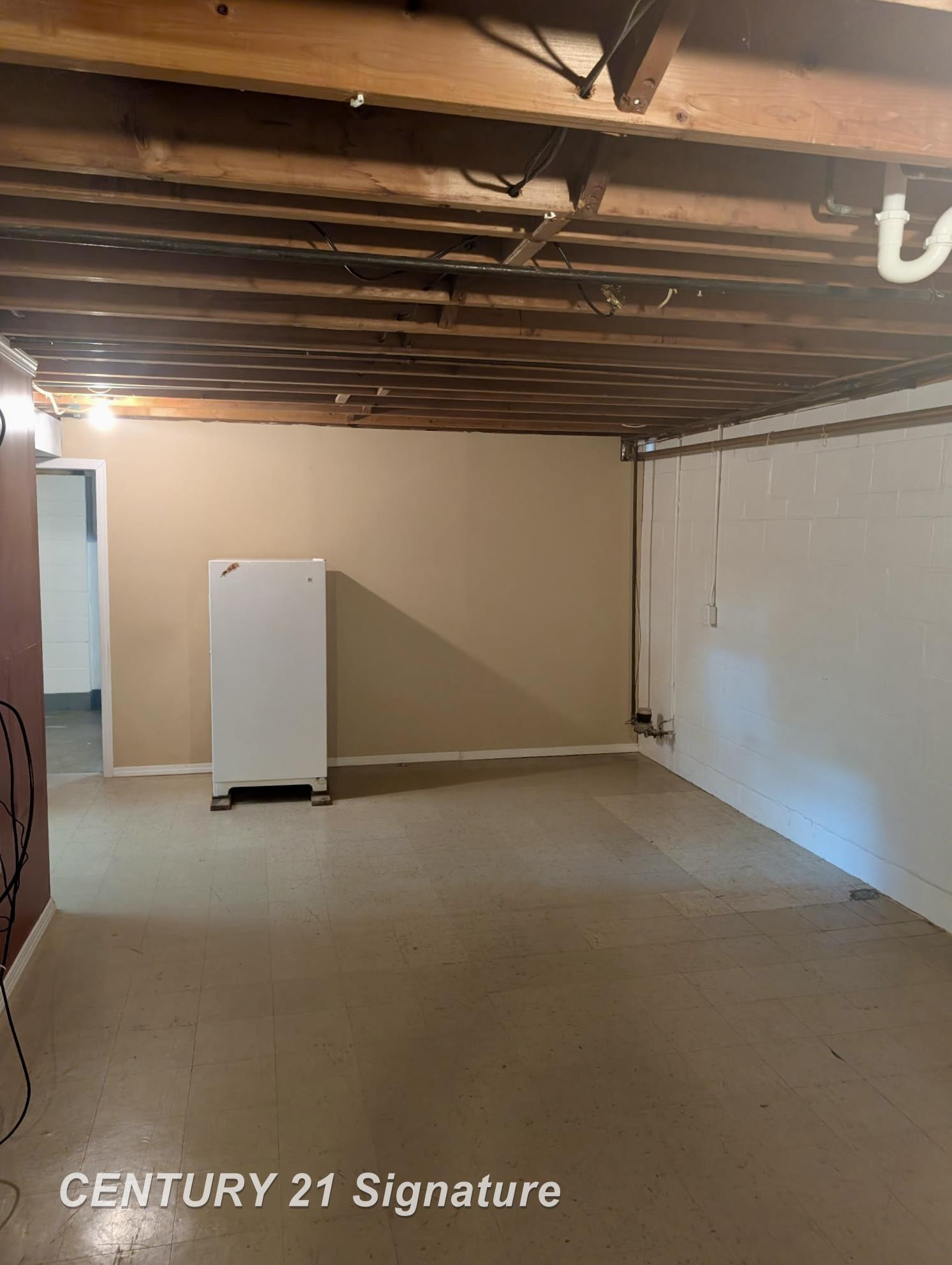 771 S Frost Drive, Saginaw, MI 48638 — Photo 18