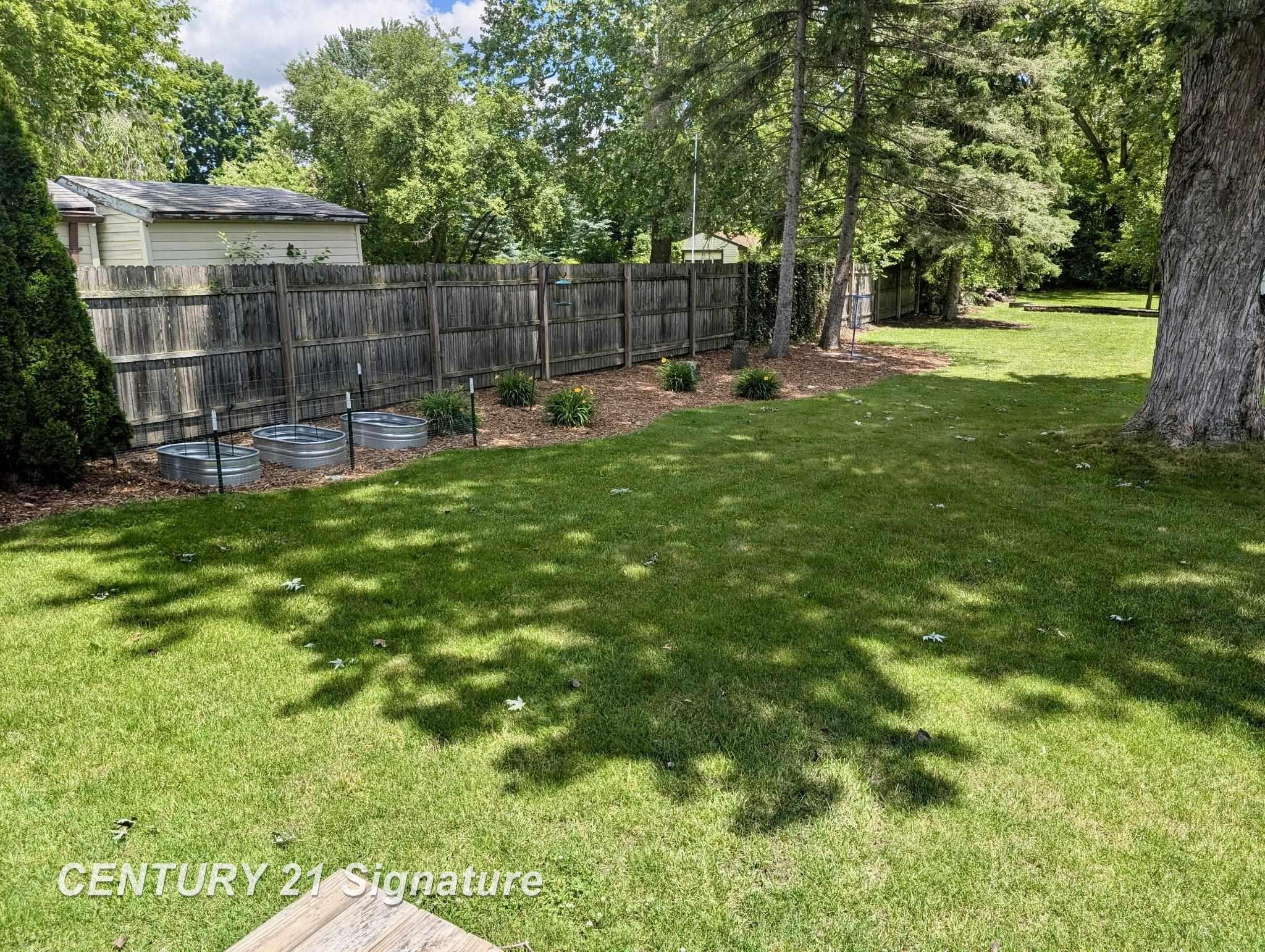 771 S Frost Drive, Saginaw, MI 48638 — Photo 21